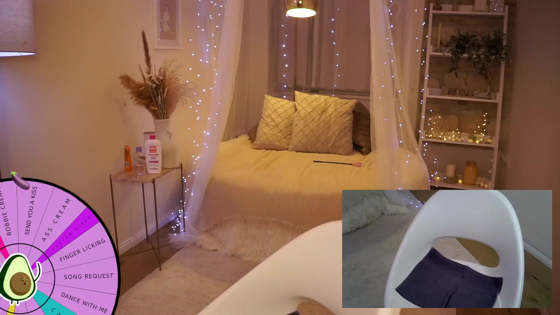 Gallery image thumbnail from Aurora_Sweet's myfreecams stream on, 09/04/2023, 22:04 image 20 of 20