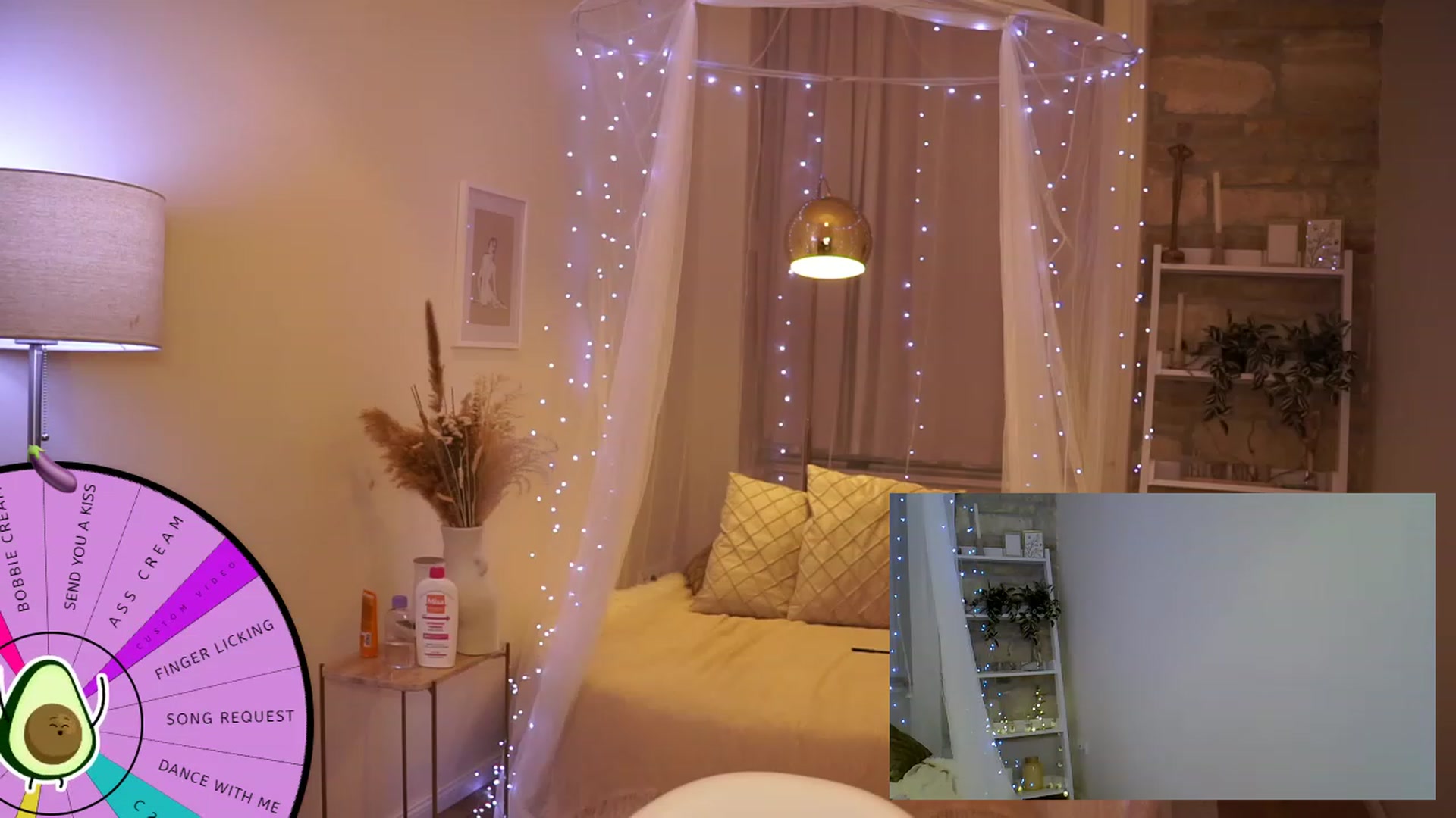 Gallery image thumbnail from Aurora_Sweet's myfreecams stream on, 09/04/2023, 22:04 image 12 of 20
