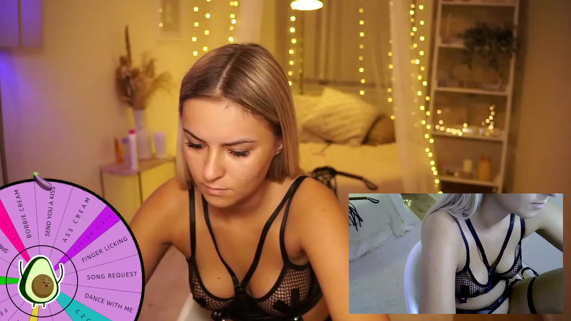 Gallery image thumbnail from Aurora_Sweet's myfreecams stream on, 09/07/2023, 20:54 image 18 of 20