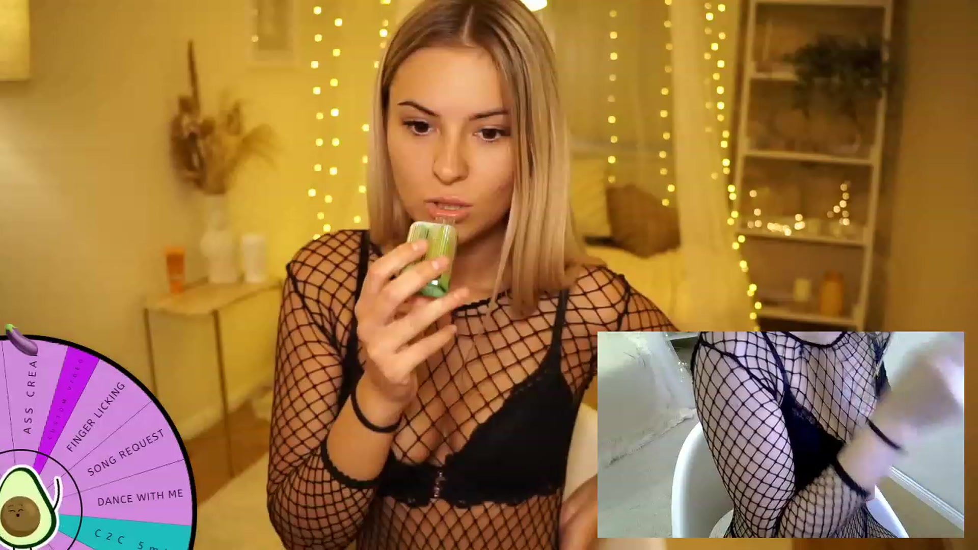 Gallery image thumbnail from Aurora_Sweet's myfreecams stream on, 09/09/2023, 09:37 image 12 of 20