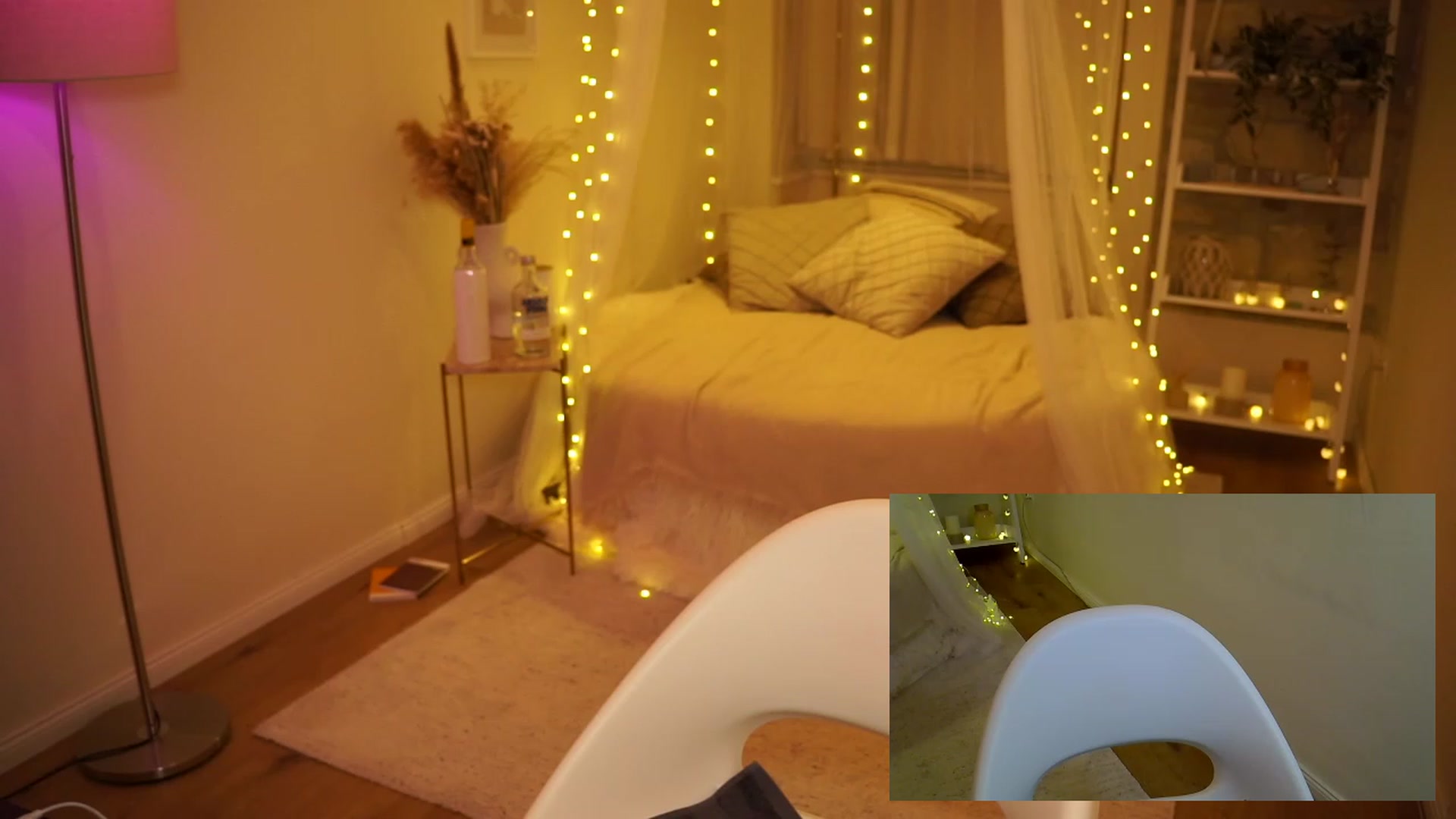 Gallery image thumbnail from Aurora_Sweet's myfreecams stream on, 09/26/2023, 24:26 image 20 of 20