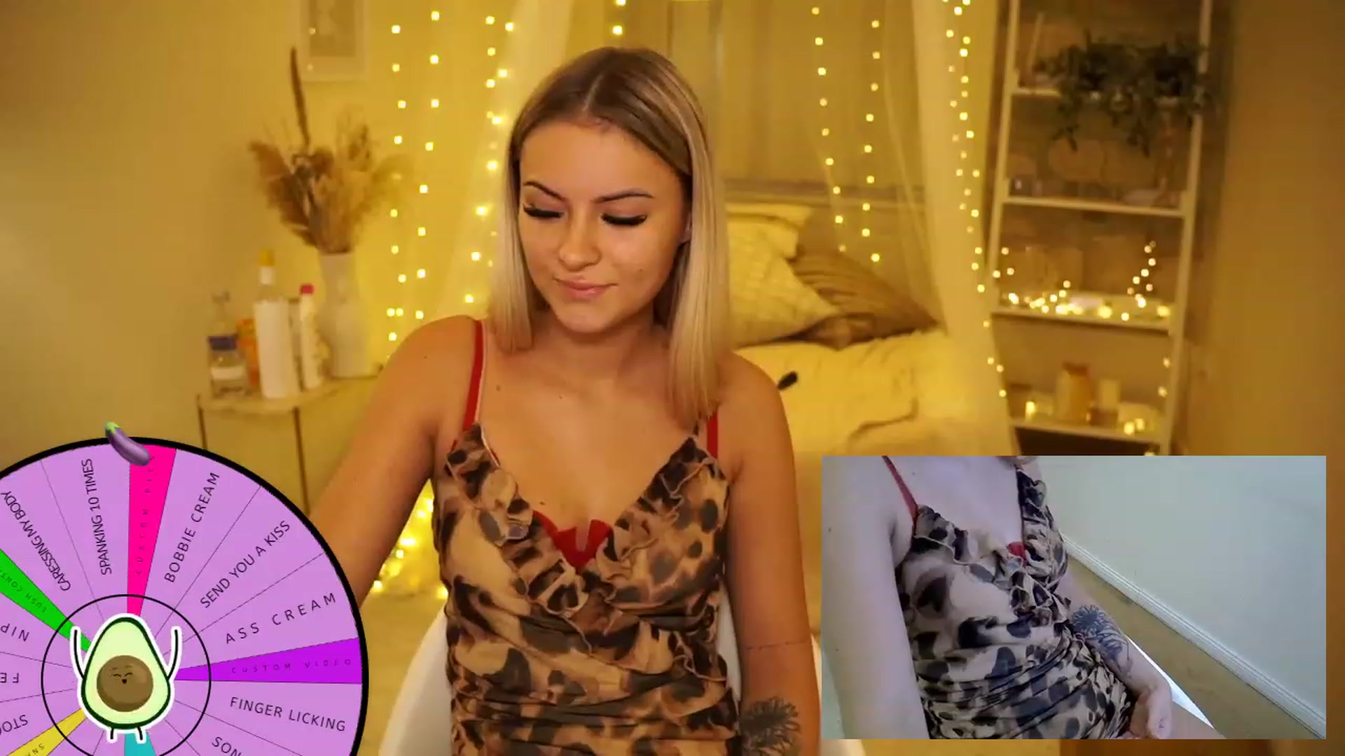 Gallery image thumbnail from Aurora_Sweet's myfreecams stream on, 09/30/2023, 11:30 image 11 of 20