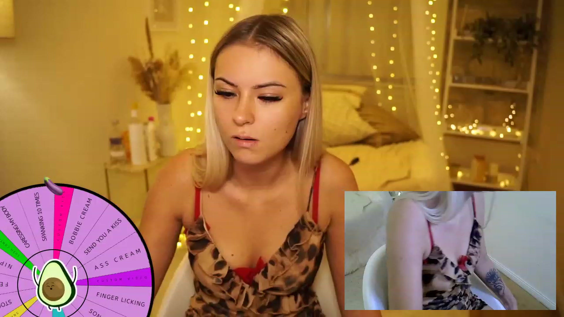 Gallery image thumbnail from Aurora_Sweet's myfreecams stream on, 09/30/2023, 11:30 image 8 of 20