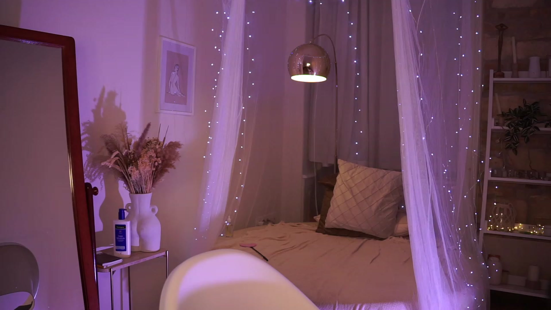 Gallery image thumbnail from Aurora_Sweet's myfreecams stream on, 02/05/2024, 21:41 image 20 of 20