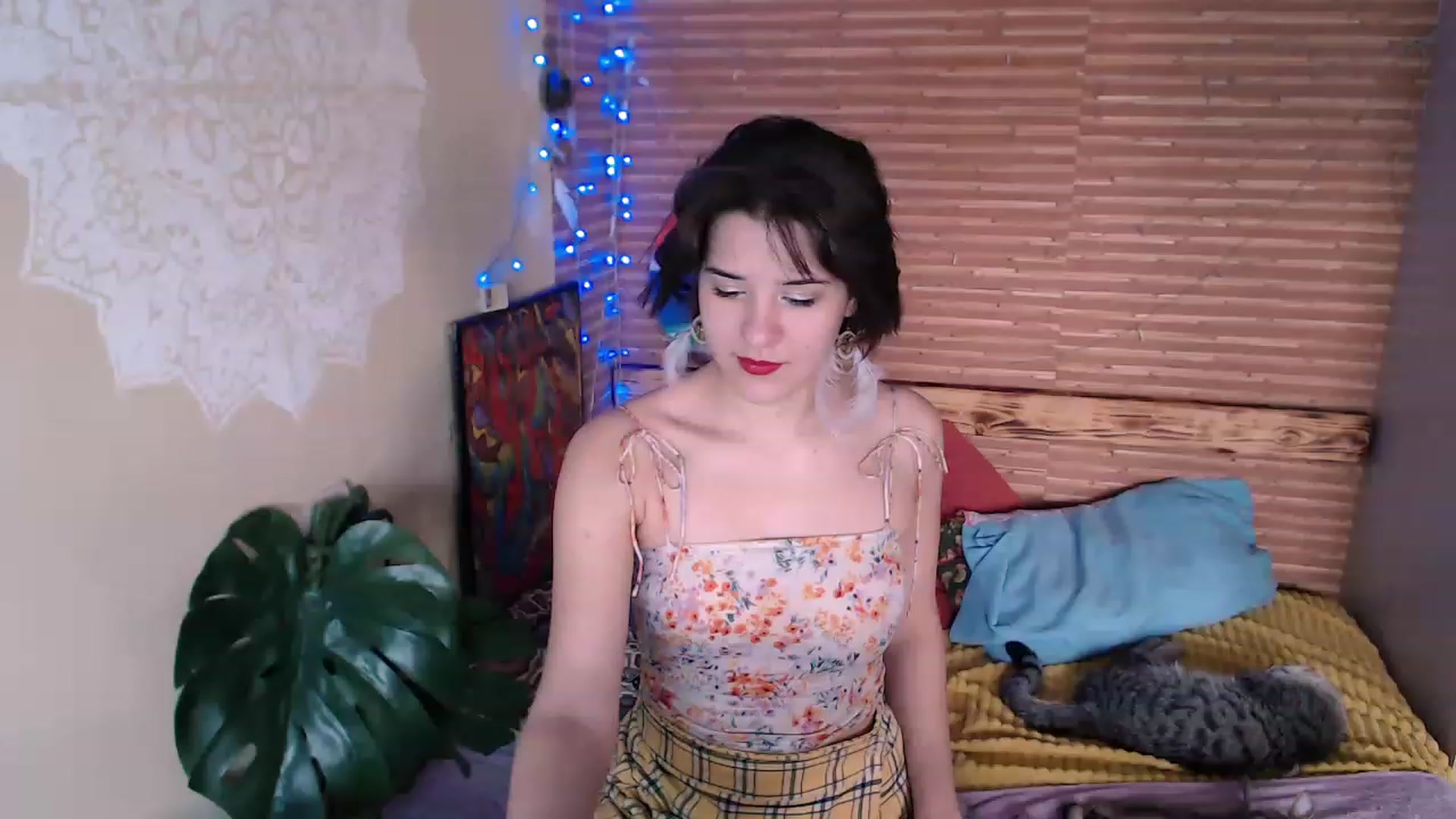Gallery image thumbnail from Aurora_amoor's myfreecams stream on, 11/26/2022, 05:48 image 9 of 20