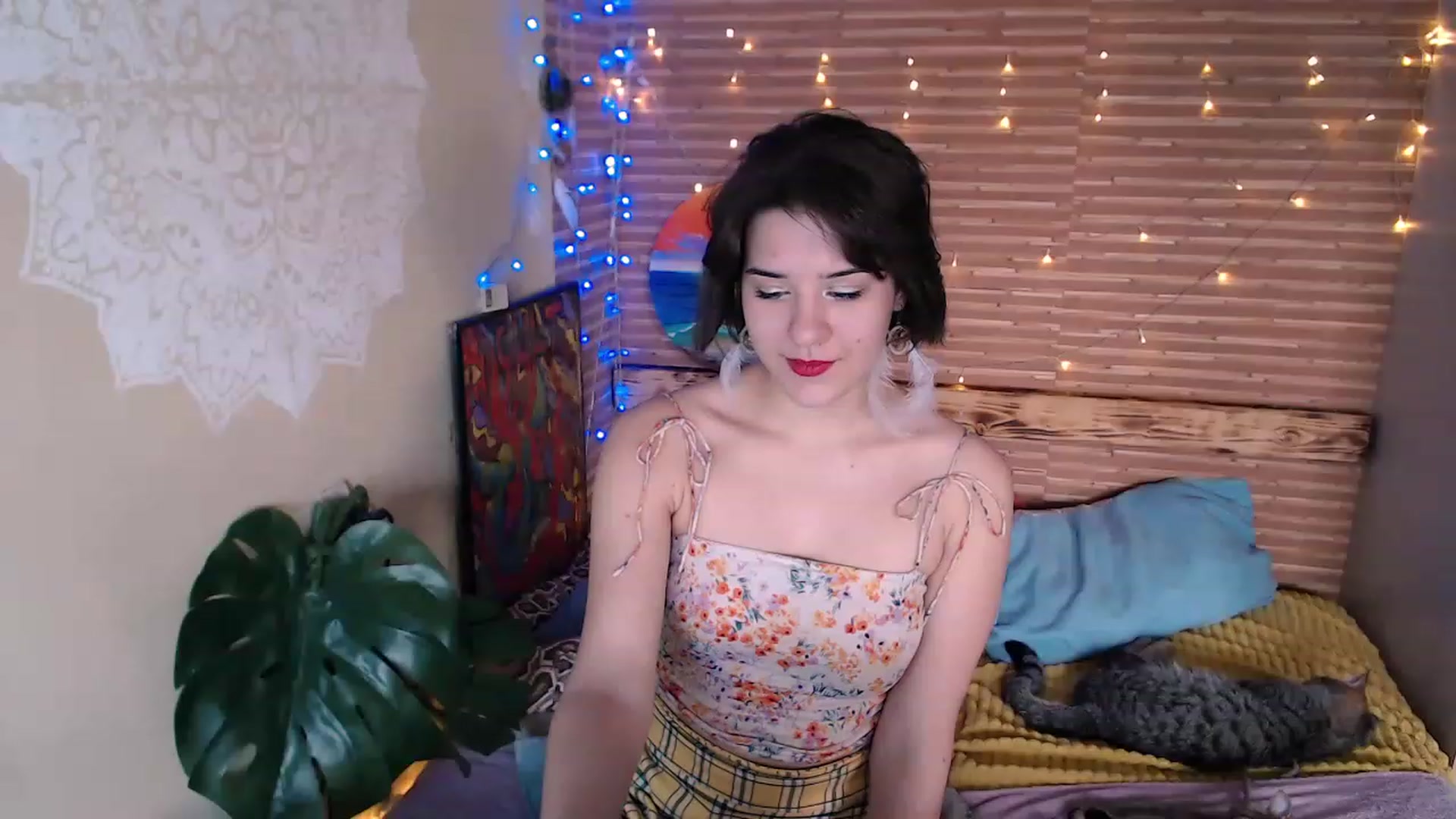 Gallery image thumbnail from Aurora_amoor's myfreecams stream on, 11/26/2022, 05:48 image 8 of 20