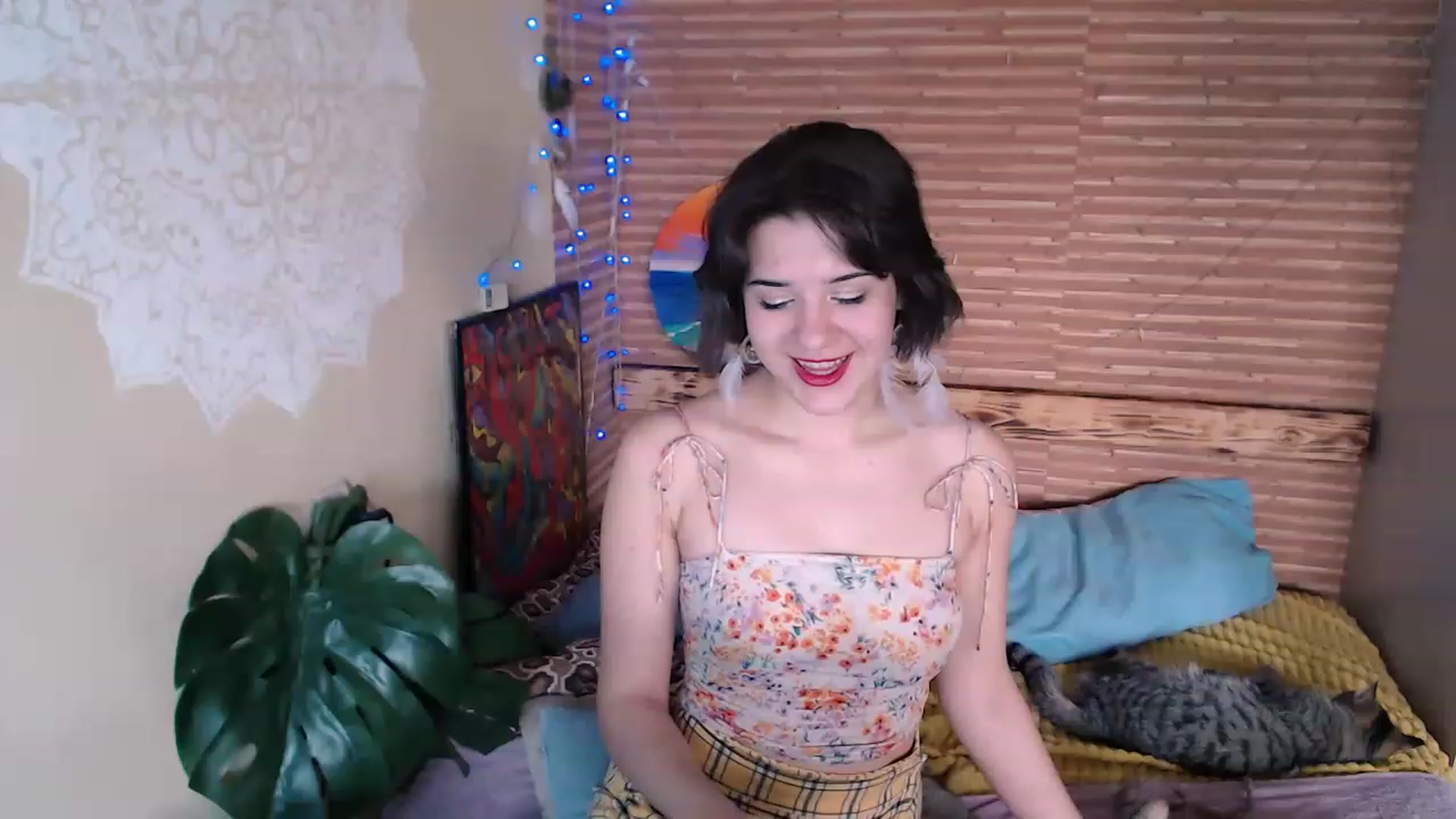 Gallery image thumbnail from Aurora_amoor's myfreecams stream on, 11/26/2022, 05:48 image 4 of 20