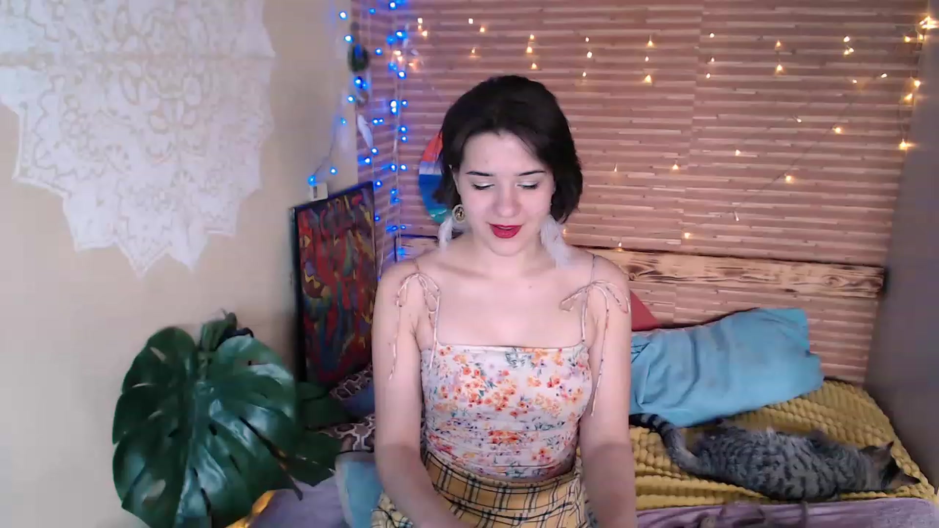 Gallery image thumbnail from Aurora_amoor's myfreecams stream on, 11/26/2022, 05:48 image 3 of 20