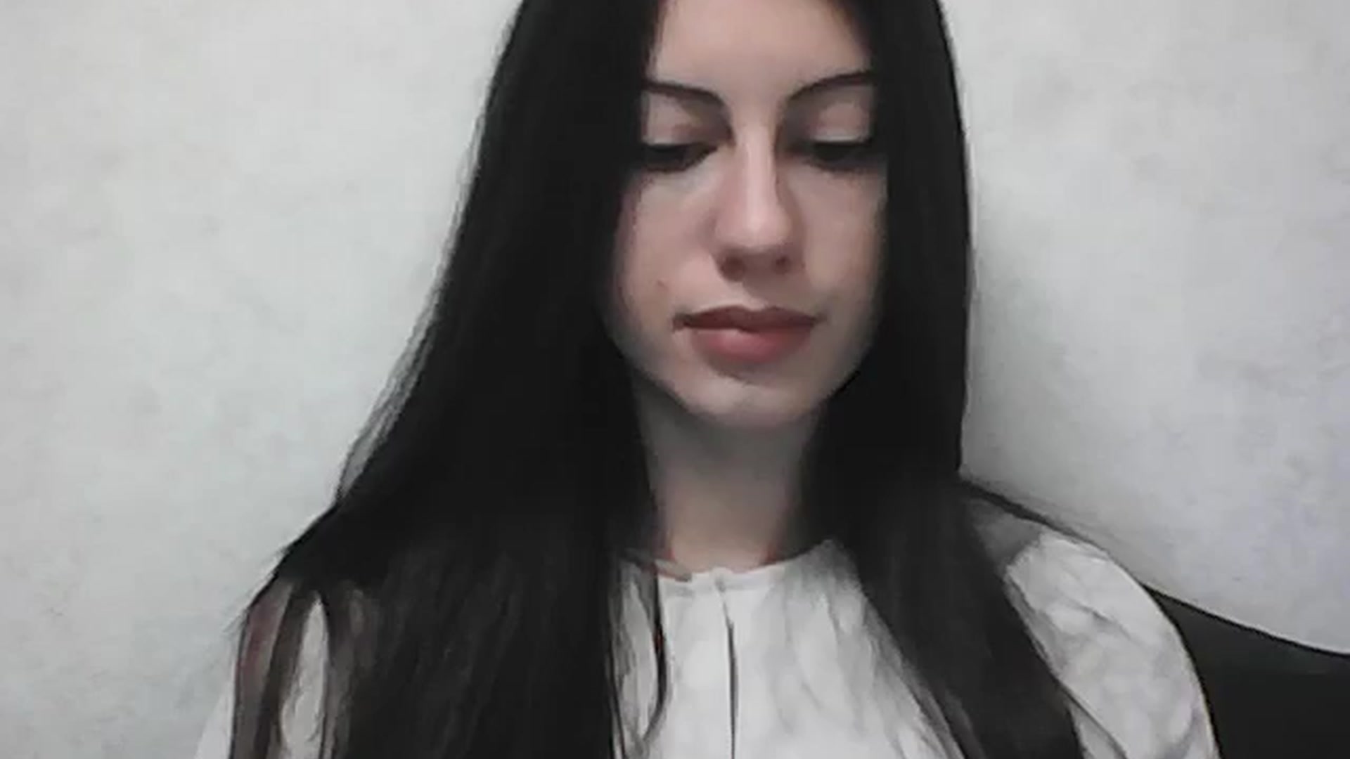 Gallery image thumbnail from Auroraa's myfreecams stream on, 11/19/2025, 15:57 image 4 of 20