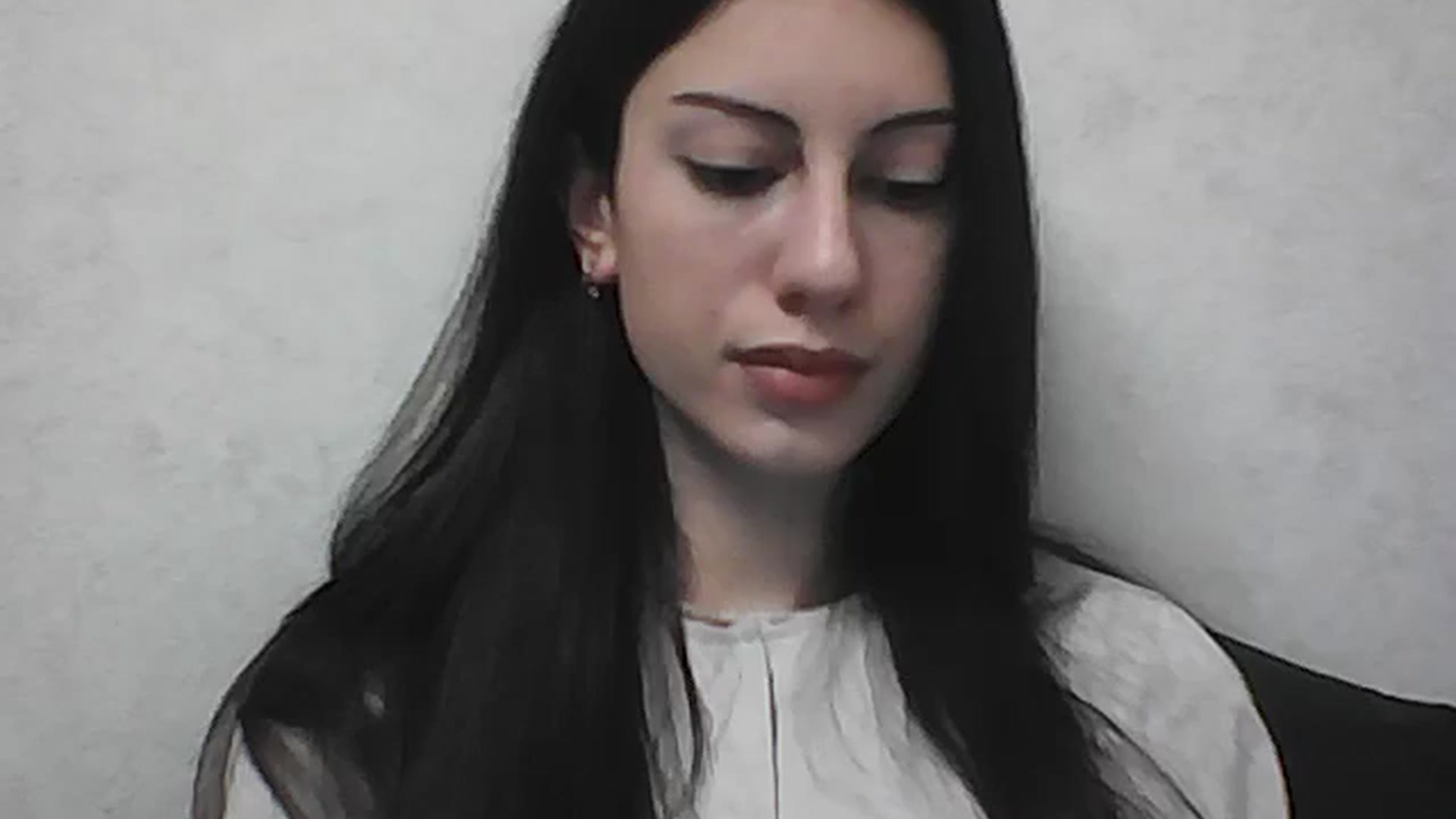 Gallery image thumbnail from Auroraa's myfreecams stream on, 11/19/2025, 15:57 image 10 of 20