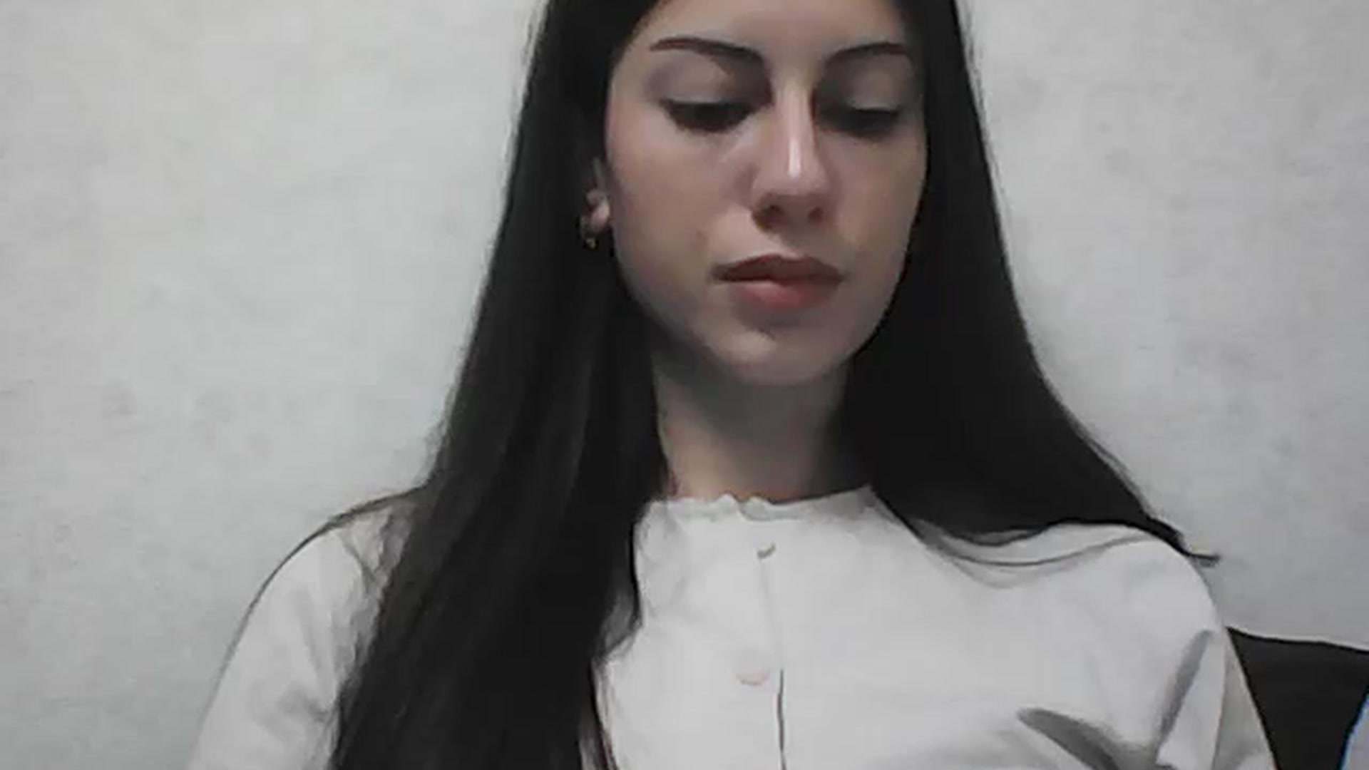 Gallery image thumbnail from Auroraa's myfreecams stream on, 11/19/2025, 16:55 image 15 of 20