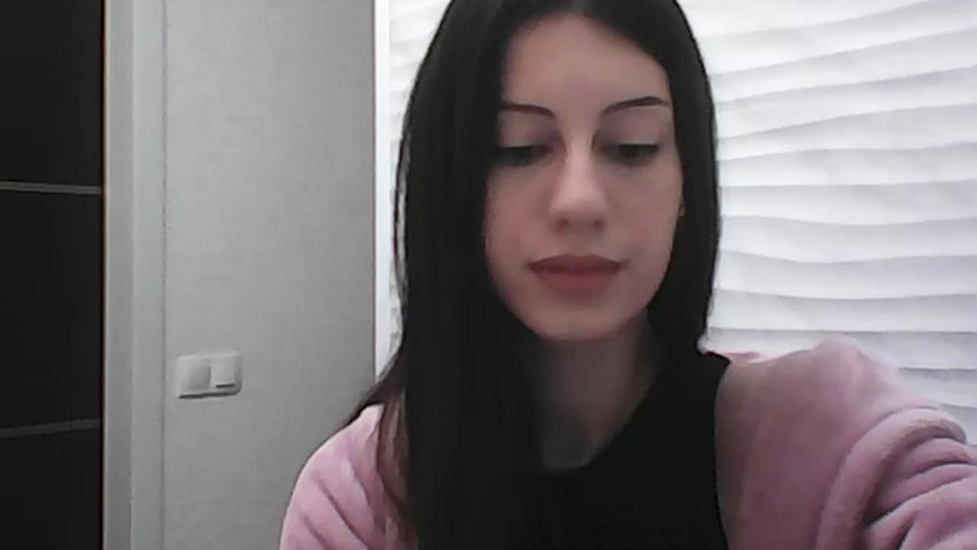 Gallery image thumbnail from Auroraa's myfreecams stream on, 11/20/2025, 13:53 image 5 of 20