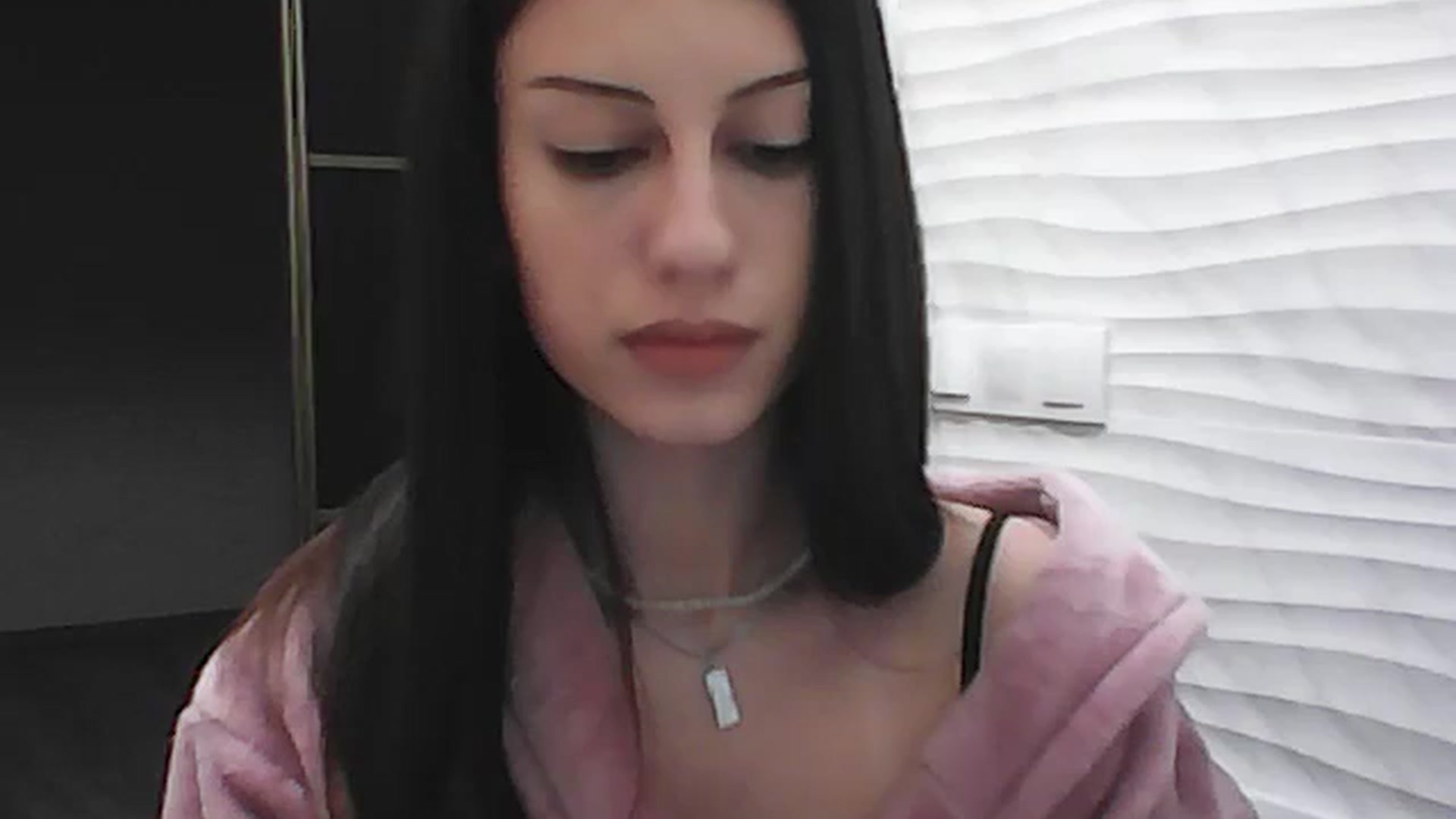 Gallery image thumbnail from Auroraa's myfreecams stream on, 11/21/2025, 13:59 image 2 of 20