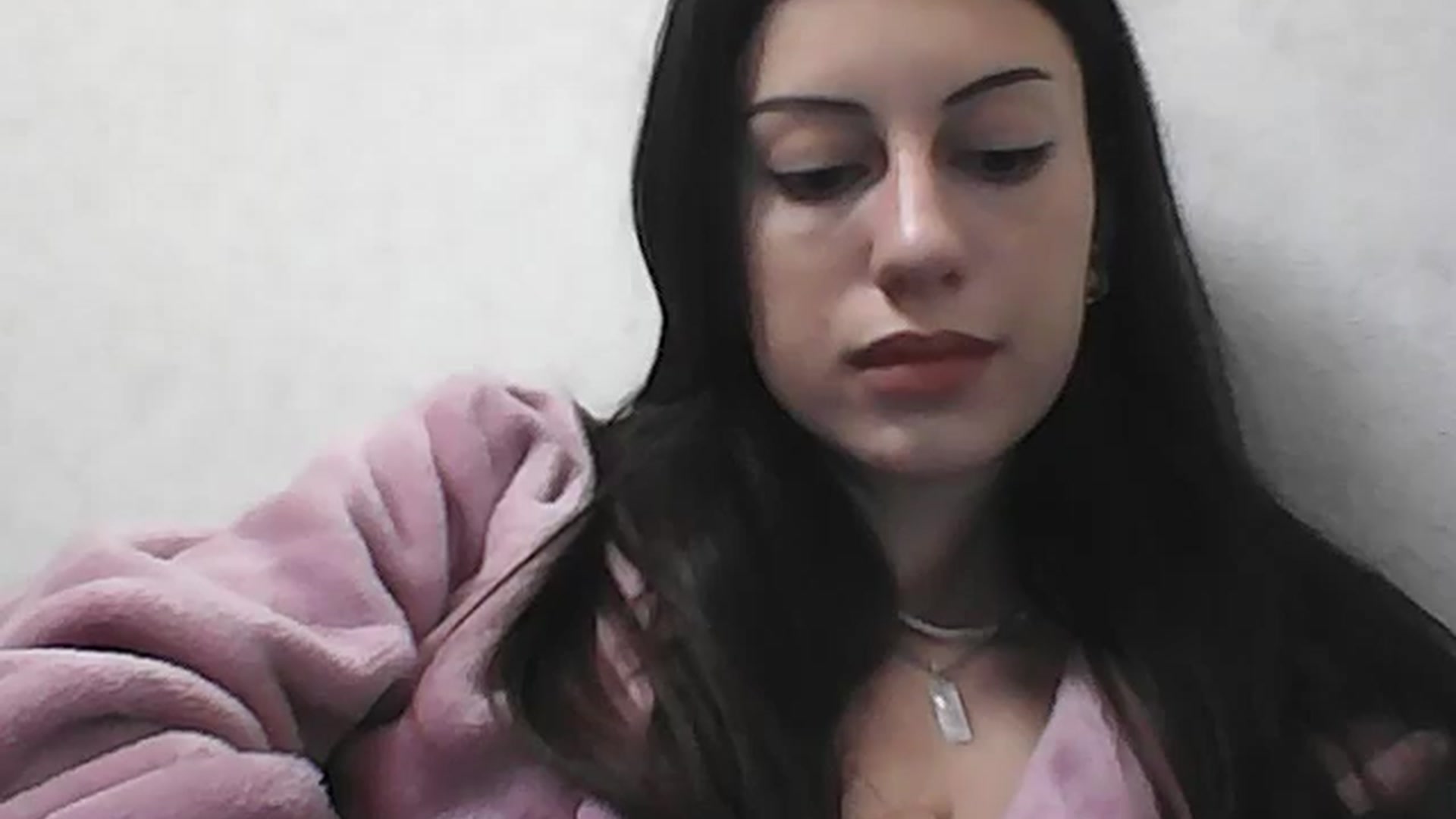 Gallery image thumbnail from Auroraa's myfreecams stream on, 11/21/2025, 14:49 image 18 of 20
