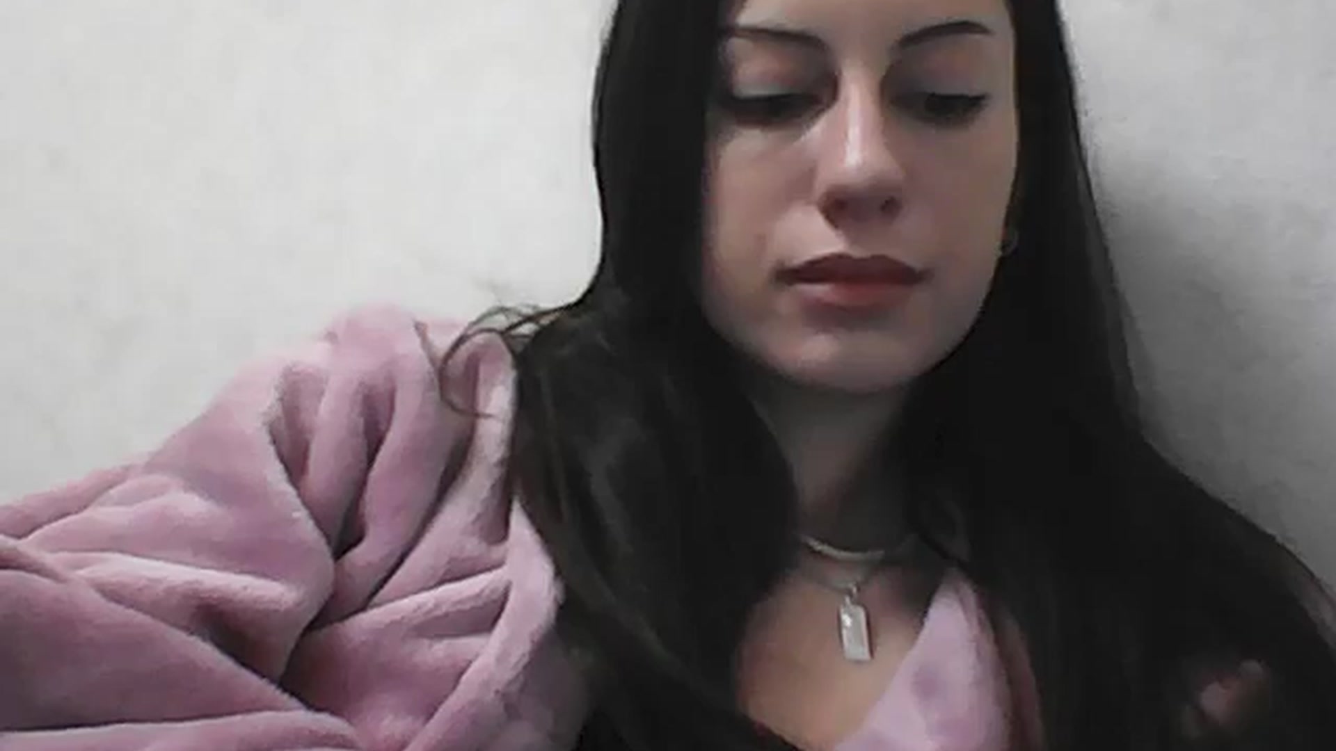 Gallery image thumbnail from Auroraa's myfreecams stream on, 11/21/2025, 14:49 image 10 of 20