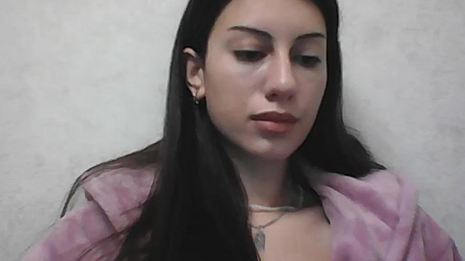 Gallery image thumbnail from Auroraa's myfreecams stream on, 11/22/2025, 14:38 image 9 of 20