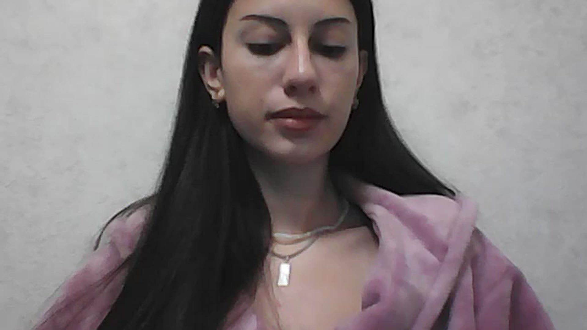 Gallery image thumbnail from Auroraa's myfreecams stream on, 11/22/2025, 14:38 image 1 of 20