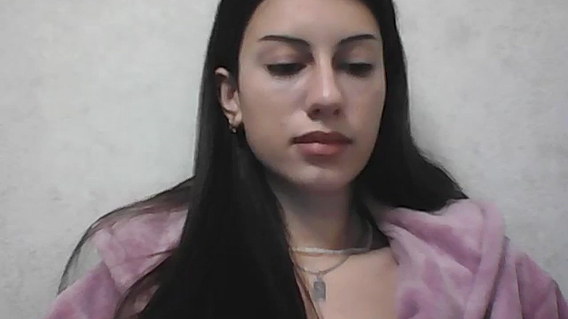 Gallery image thumbnail from Auroraa's myfreecams stream on, 11/22/2025, 14:38 image 16 of 20