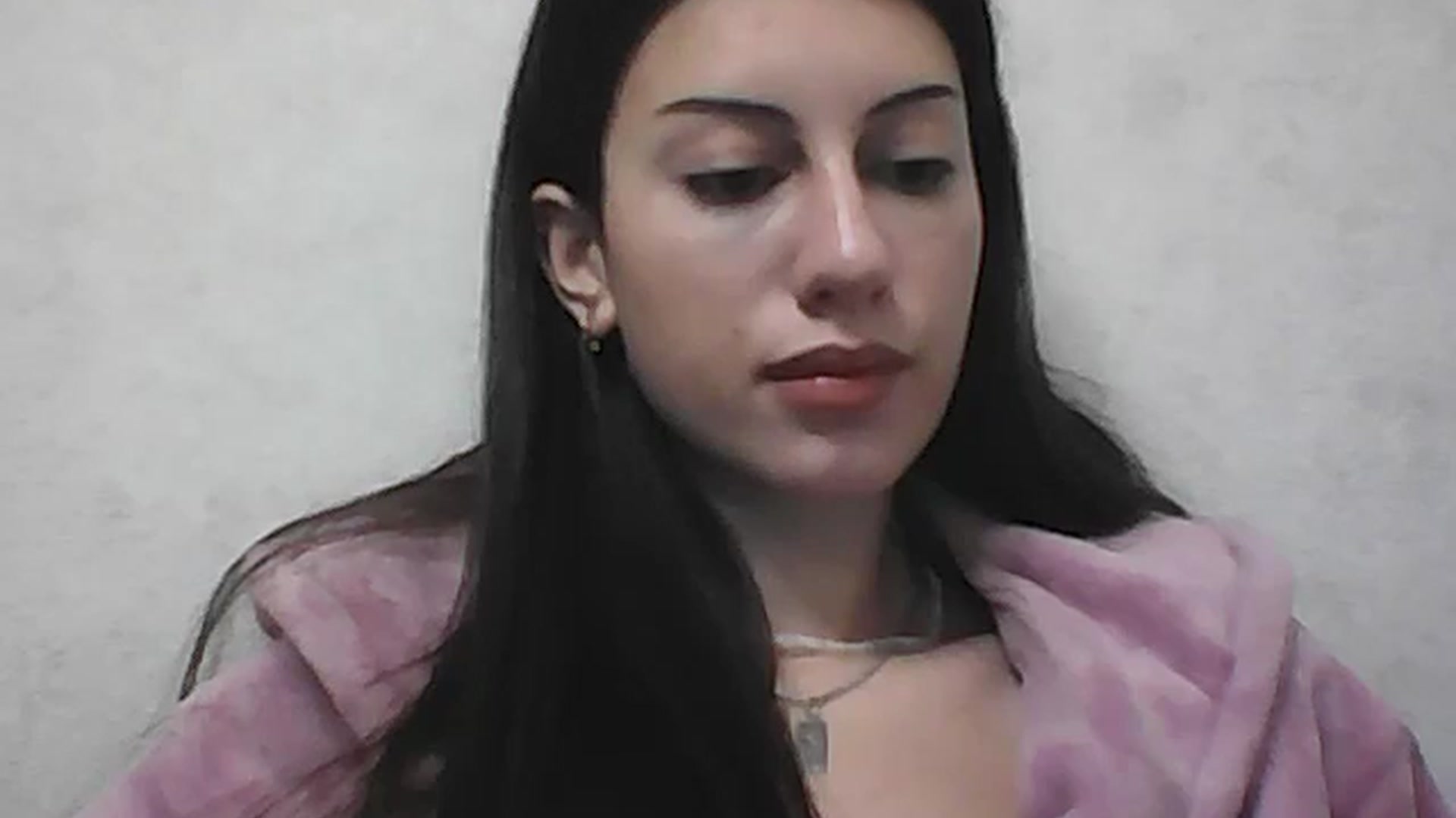 Gallery image thumbnail from Auroraa's myfreecams stream on, 11/22/2025, 14:38 image 10 of 20