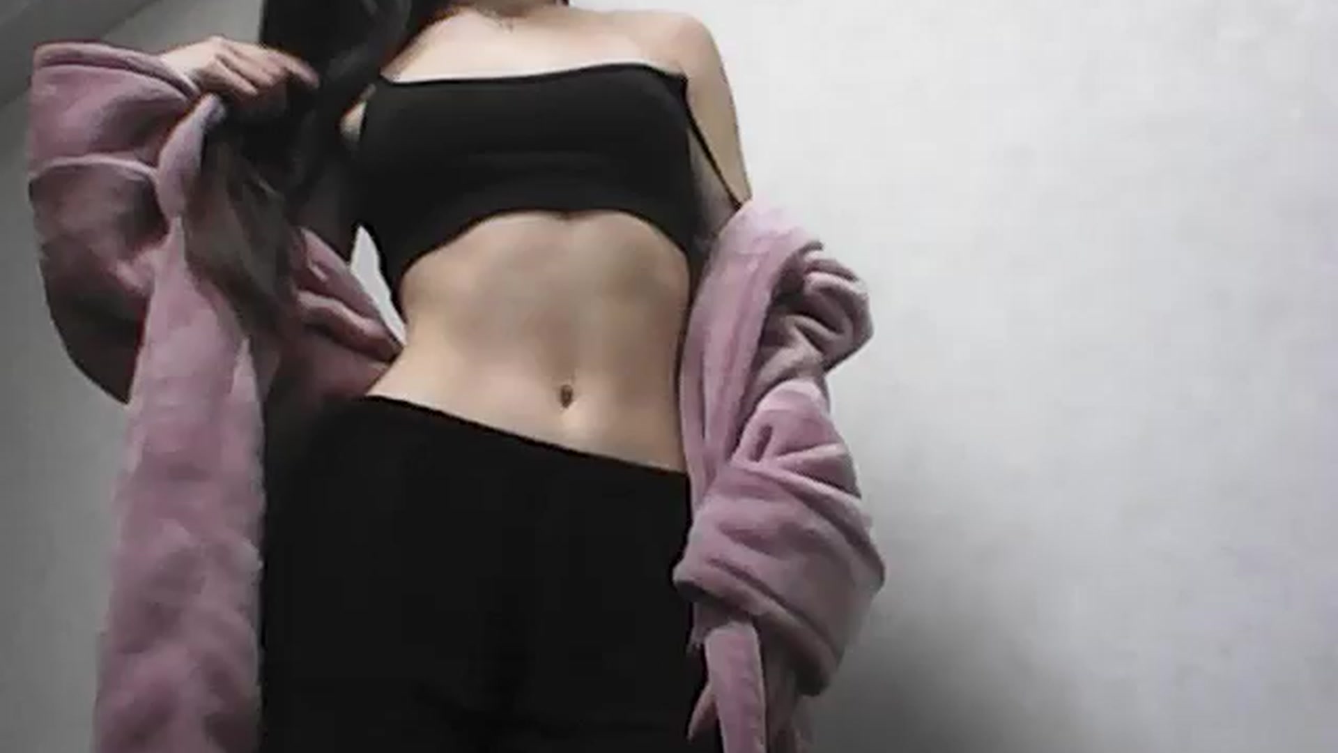 Gallery image thumbnail from Auroraa's myfreecams stream on, 11/22/2025, 15:07 image 5 of 20