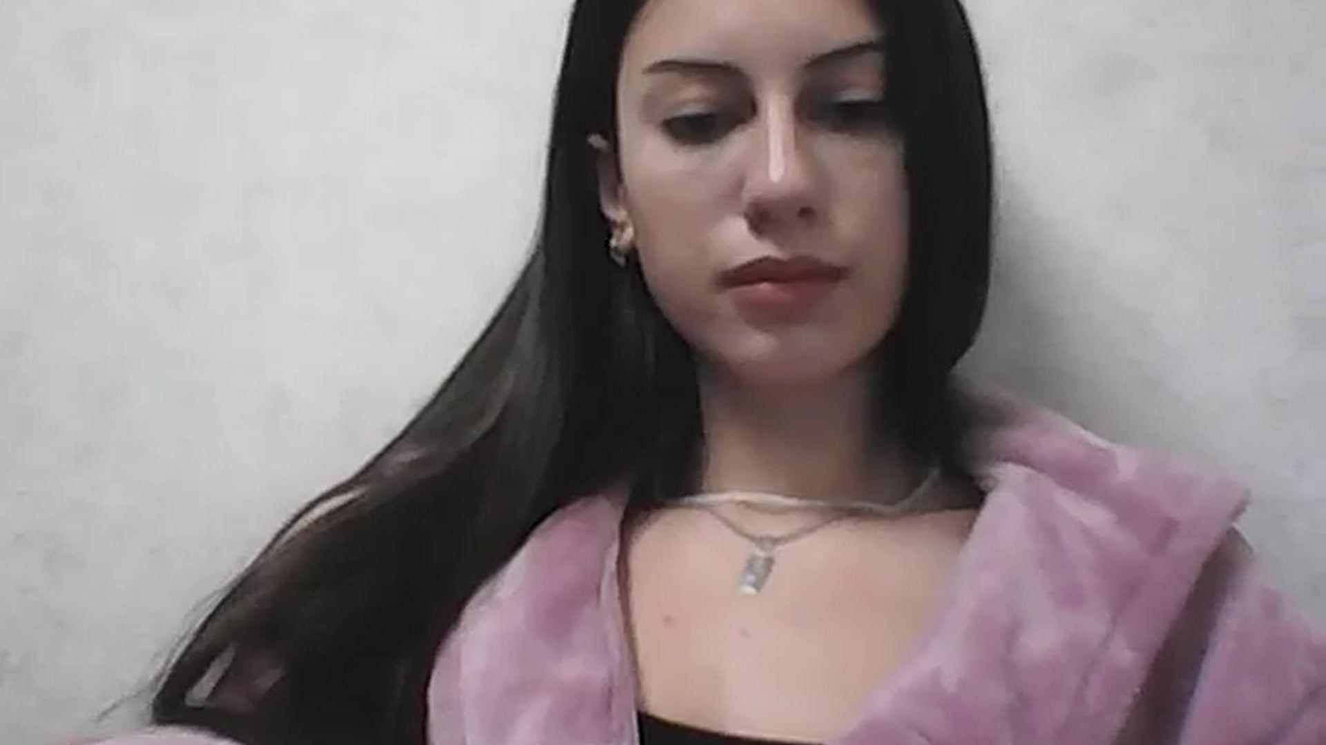 Gallery image thumbnail from Auroraa's myfreecams stream on, 11/22/2025, 15:07 image 18 of 20