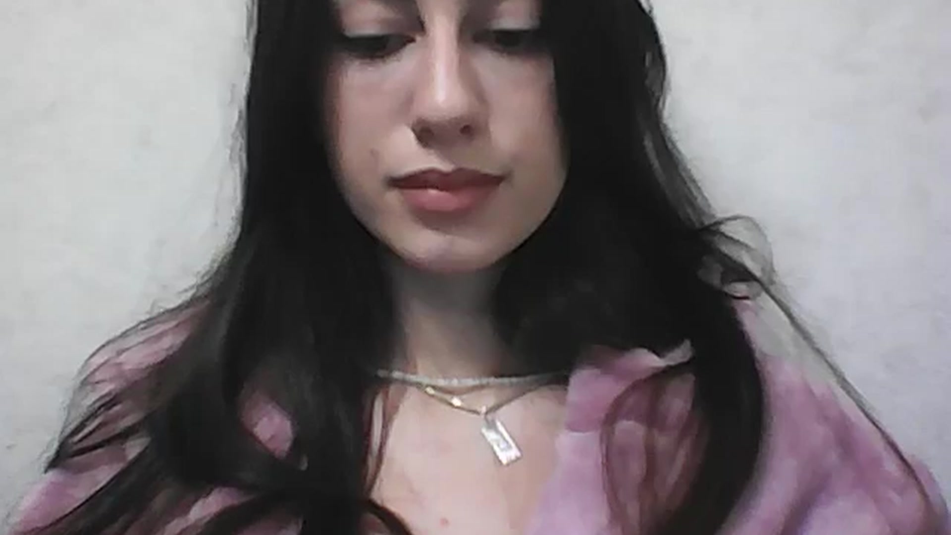 Gallery image thumbnail from Auroraa's myfreecams stream on, 11/23/2025, 17:56 image 16 of 20
