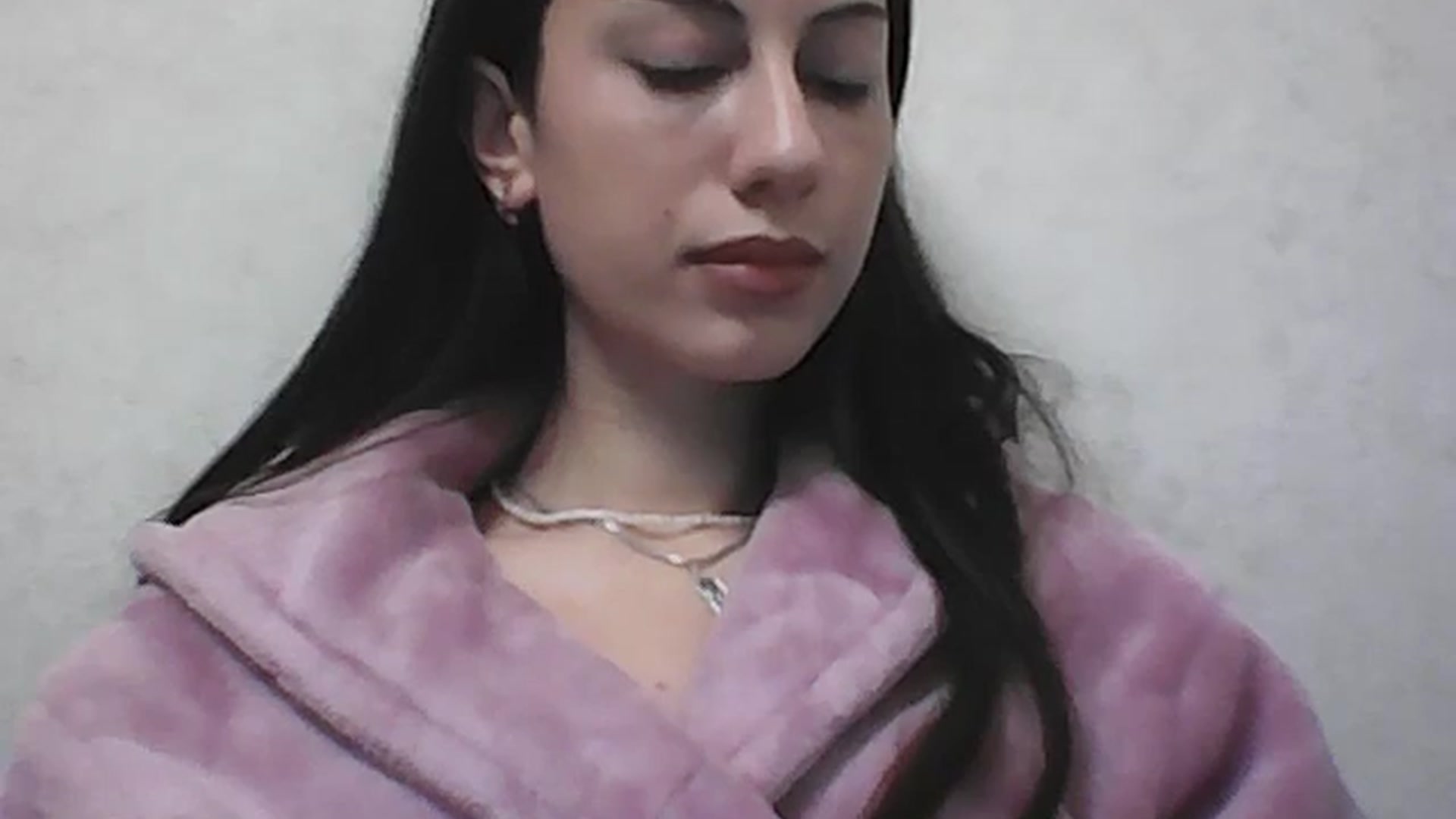 Gallery image thumbnail from Auroraa's myfreecams stream on, 11/23/2025, 17:56 image 7 of 20