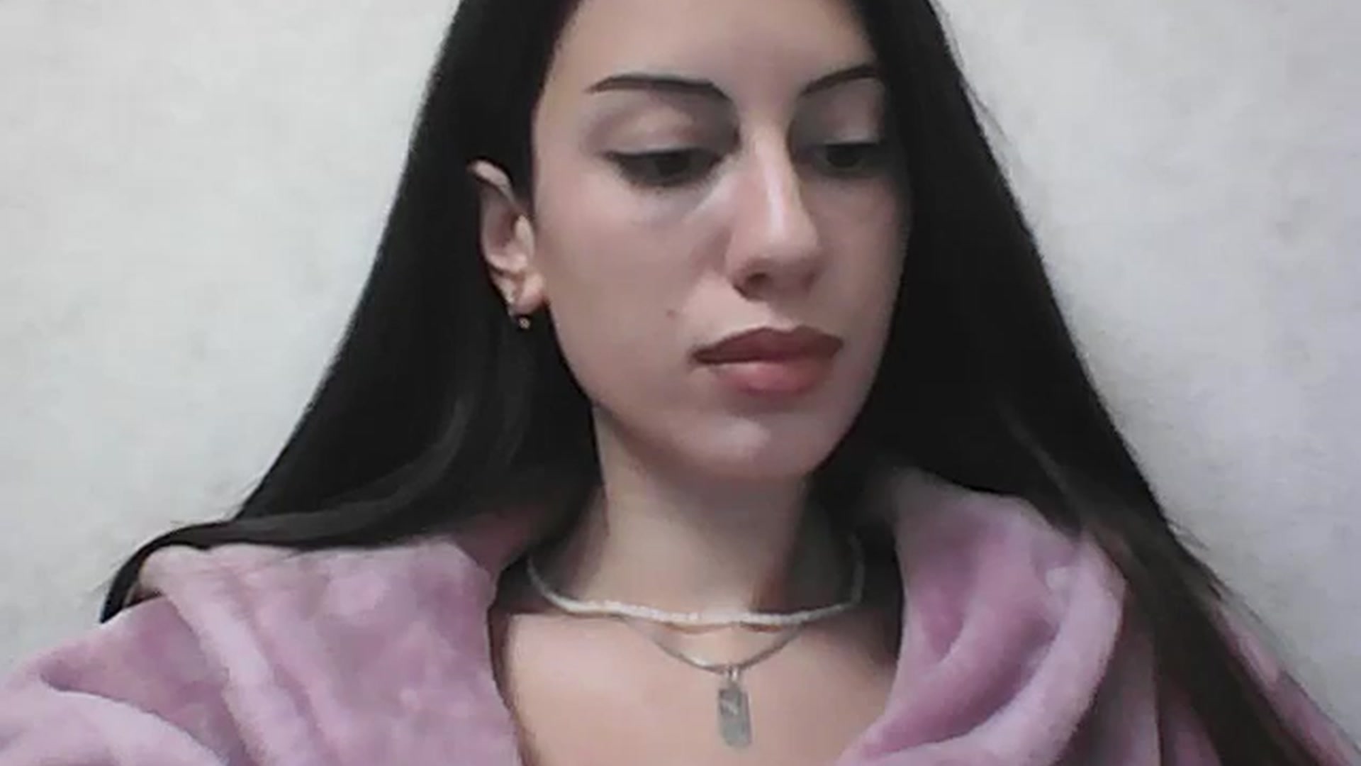 Gallery image thumbnail from Auroraa's myfreecams stream on, 11/23/2025, 17:56 image 5 of 20