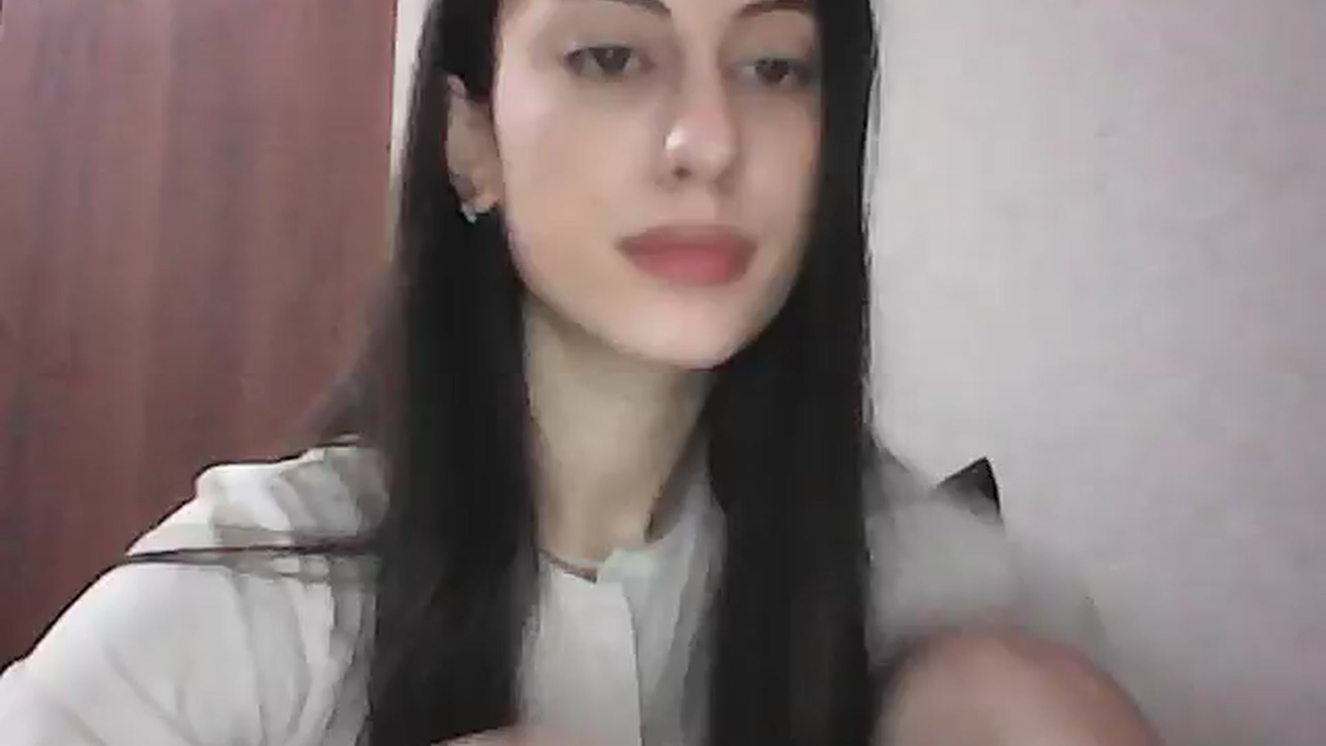 Gallery image thumbnail from Auroraa's myfreecams stream on, 11/24/2025, 19:00 image 18 of 20