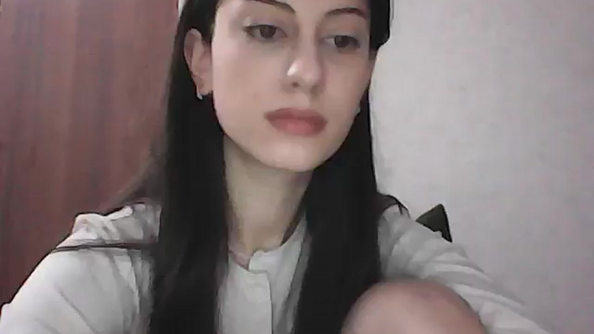Gallery image thumbnail from Auroraa's myfreecams stream on, 11/24/2025, 19:00 image 15 of 20