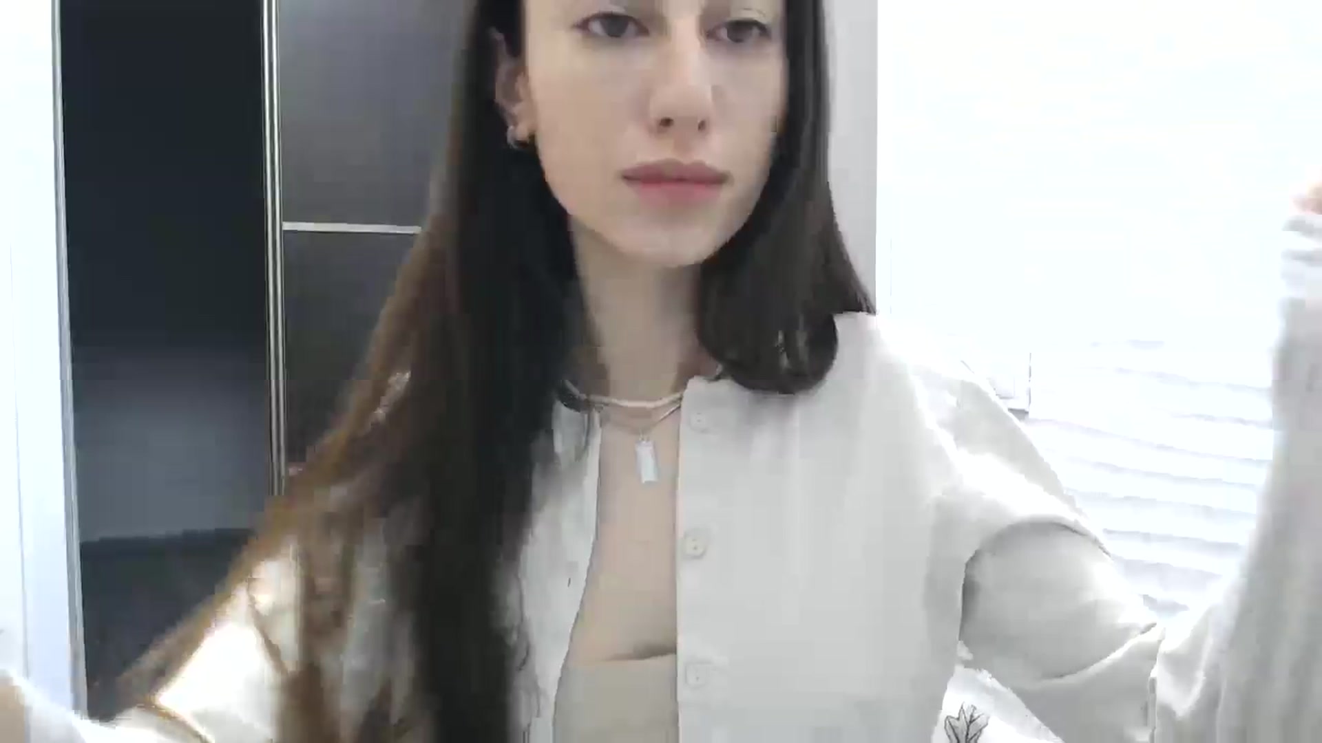 Gallery image thumbnail from Auroraa's myfreecams stream on, 11/27/2025, 14:31 image 6 of 20