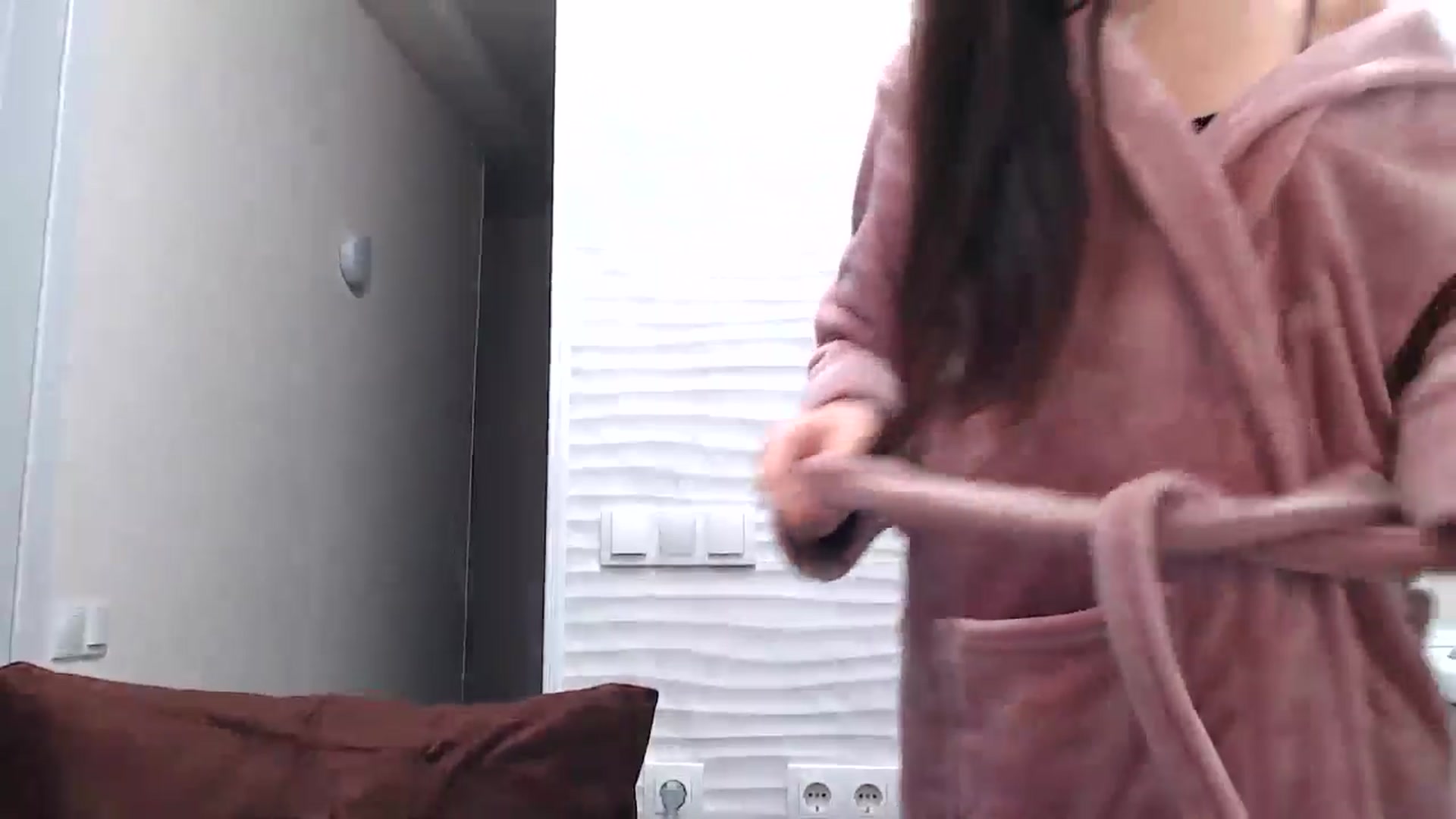 Gallery image thumbnail from Auroraa's myfreecams stream on, 12/24/2025, 21:34 image 16 of 20