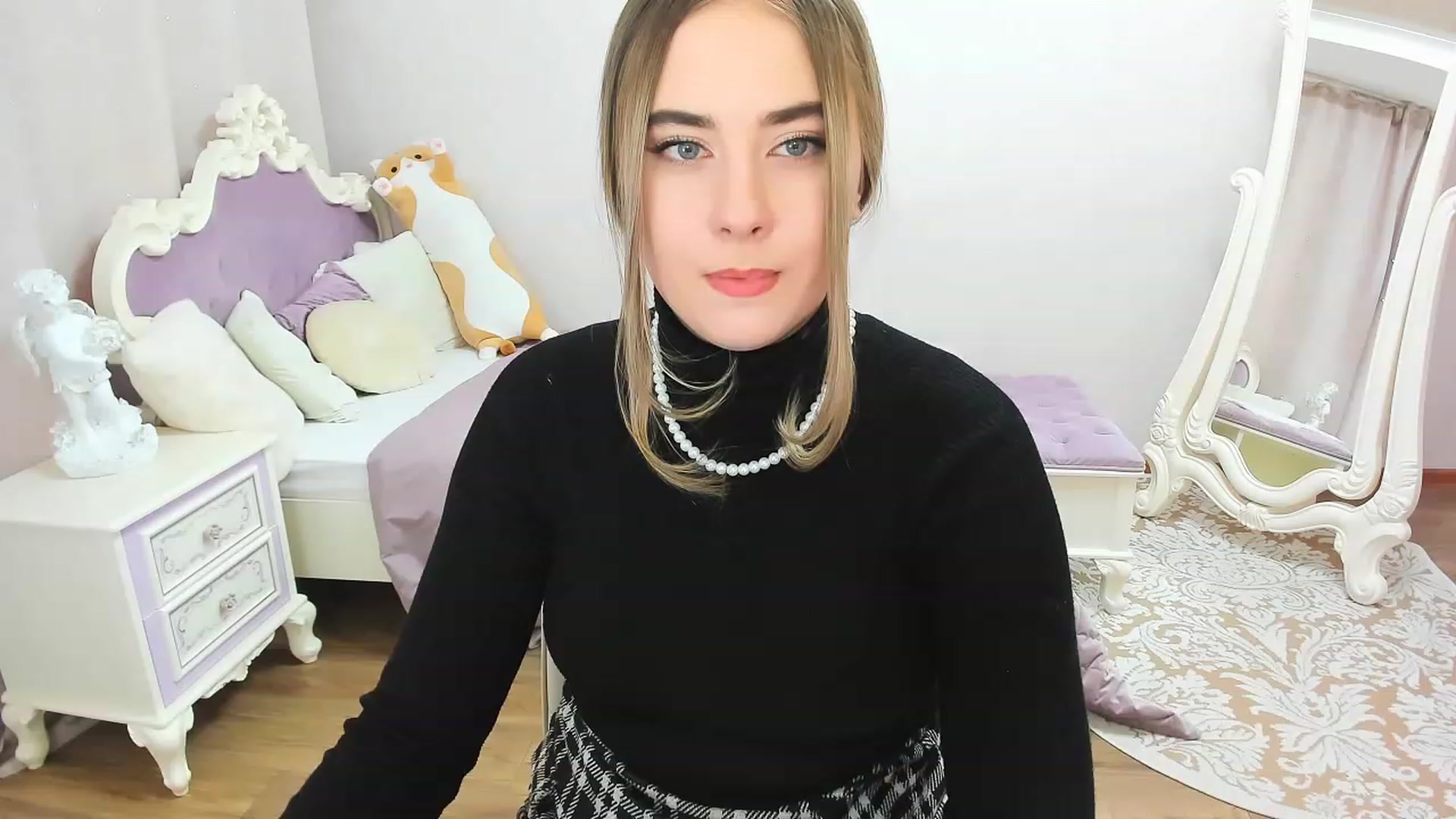 Gallery image thumbnail from Auroraa__'s myfreecams stream on, 11/26/2022, 10:52 image 4 of 20