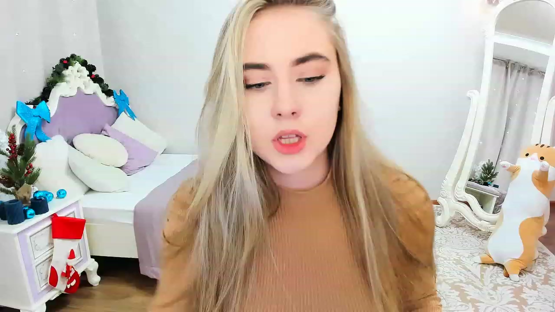 Gallery image thumbnail from Auroraa__'s myfreecams stream on, 12/20/2022, 10:46 image 14 of 20