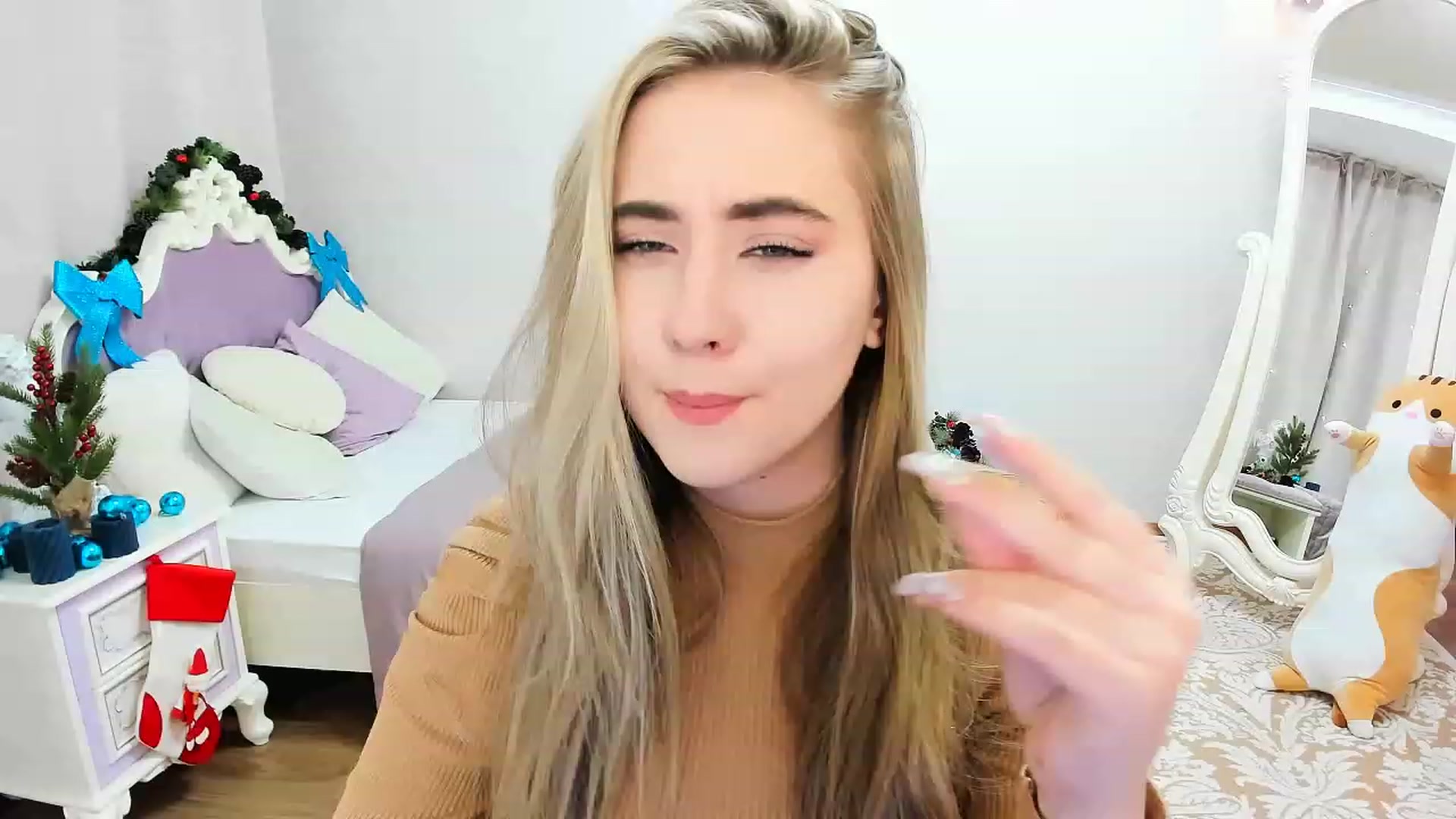 Gallery image thumbnail from Auroraa__'s myfreecams stream on, 12/20/2022, 10:46 image 4 of 20