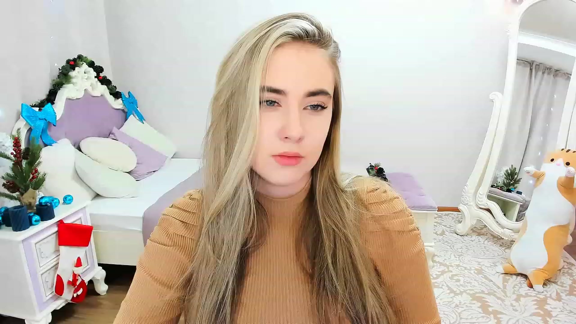 Gallery image thumbnail from Auroraa__'s myfreecams stream on, 12/20/2022, 10:46 image 8 of 20