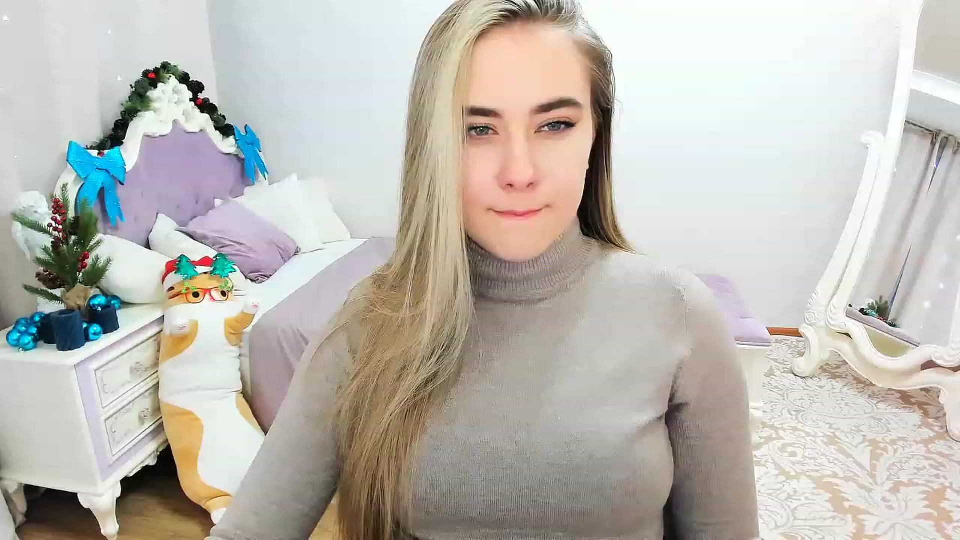 Gallery image thumbnail from Auroraa__'s myfreecams stream on, 12/29/2022, 12:45 image 7 of 20