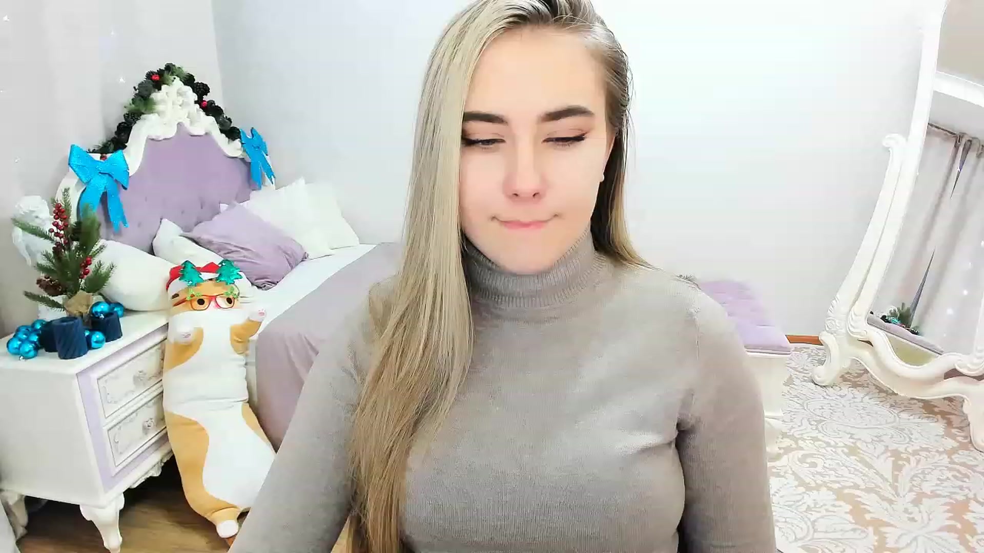Gallery image thumbnail from Auroraa__'s myfreecams stream on, 12/29/2022, 12:45 image 9 of 20