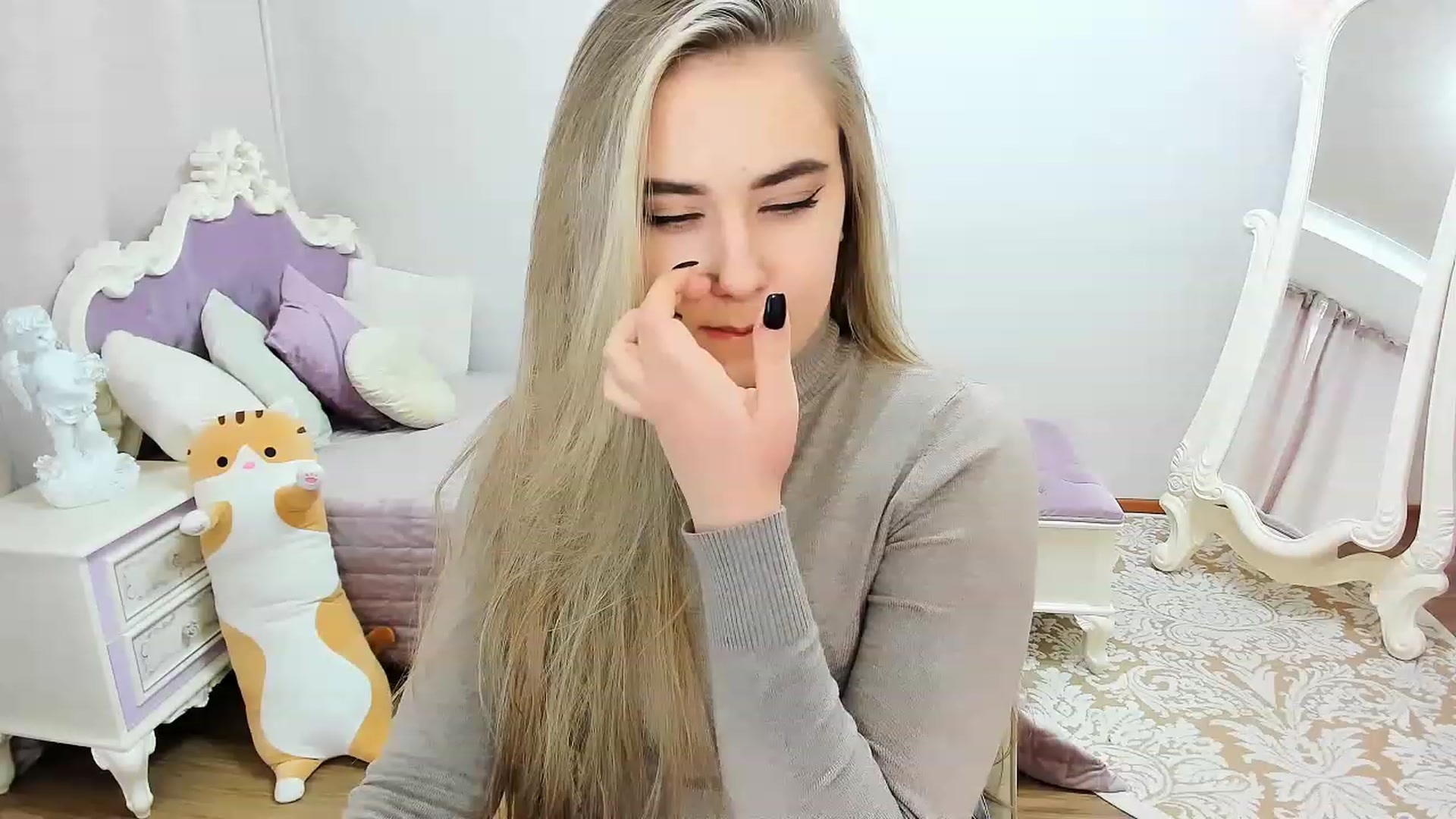 Gallery image thumbnail from Auroraa__'s myfreecams stream on, 01/18/2023, 11:06 image 20 of 20