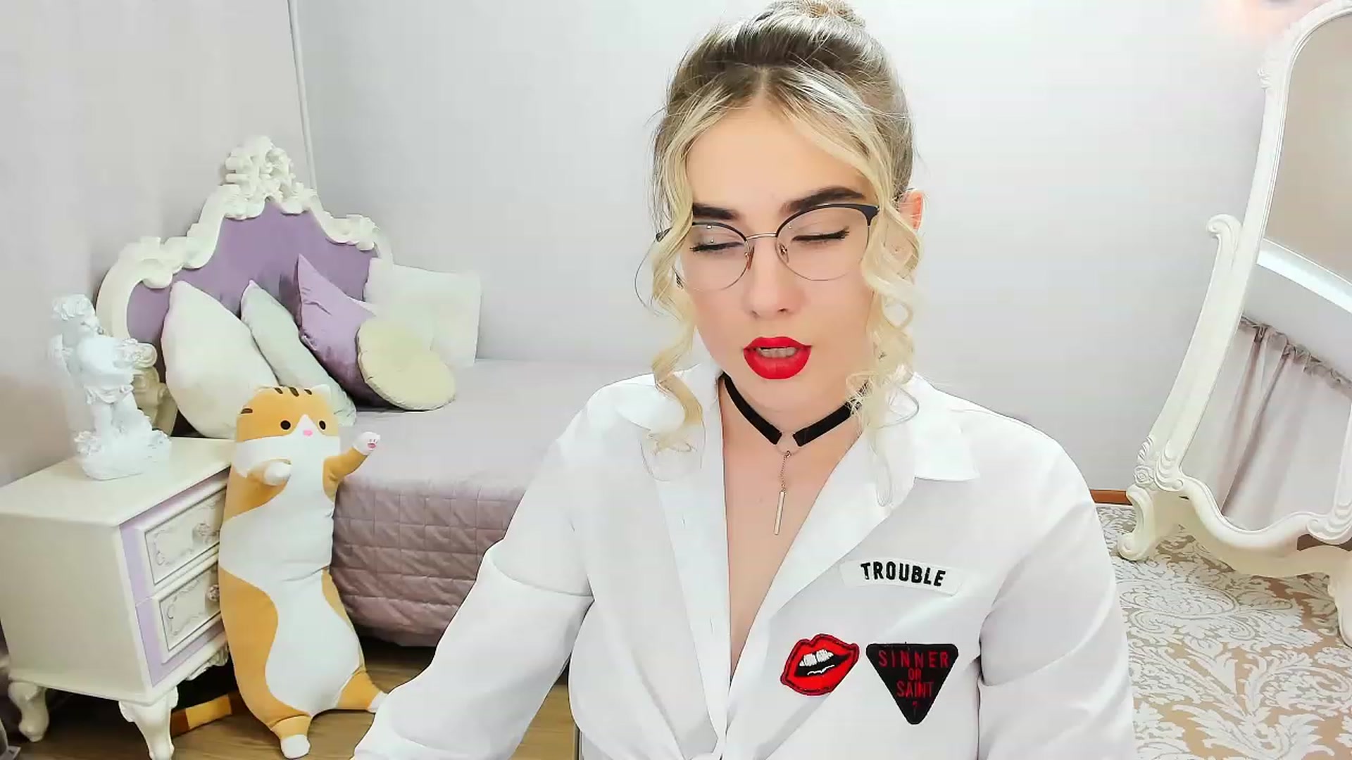 Gallery image thumbnail from Auroraa__'s myfreecams stream on, 01/19/2023, 11:58 image 15 of 20
