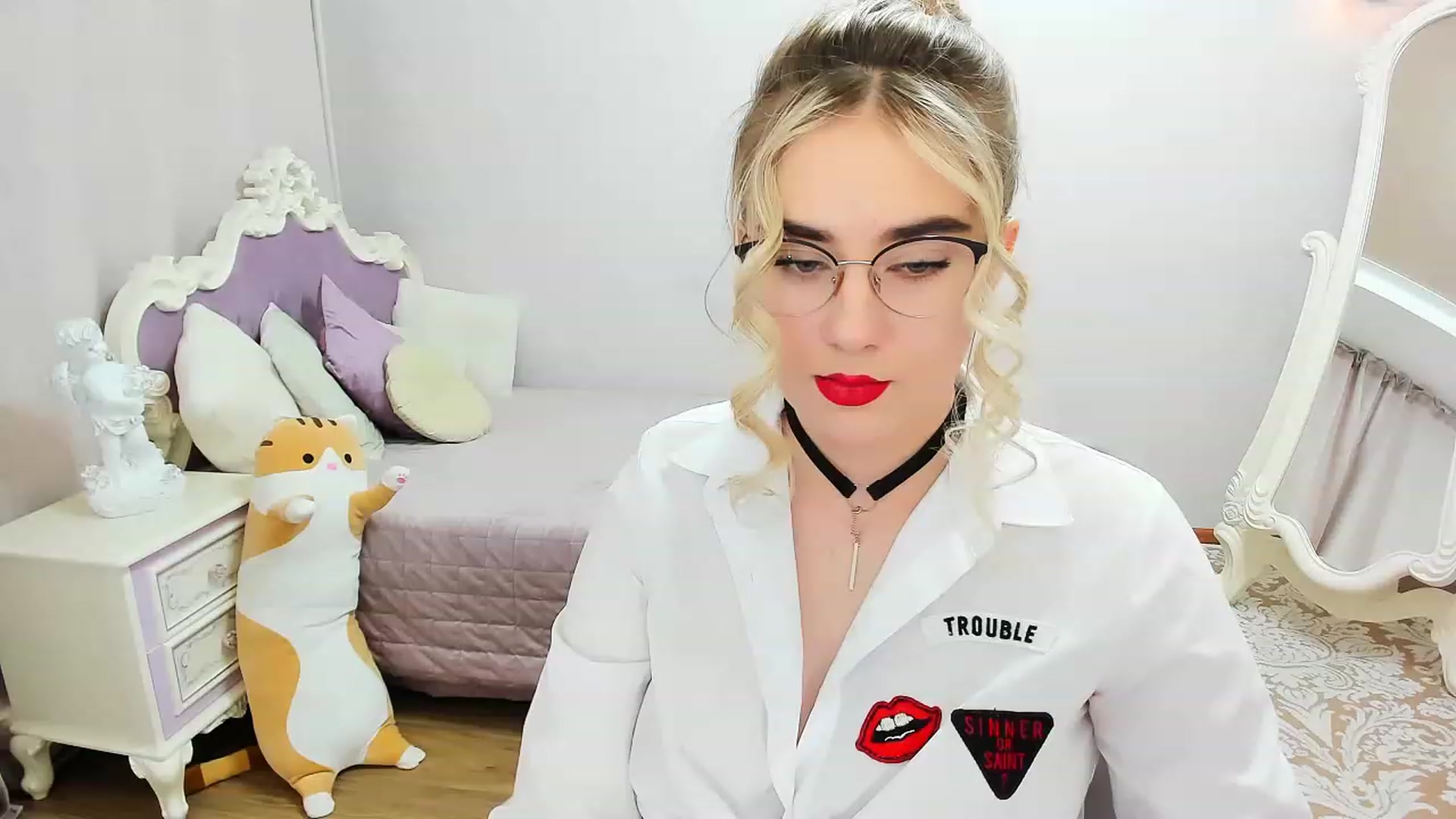 Gallery image thumbnail from Auroraa__'s myfreecams stream on, 01/19/2023, 11:58 image 17 of 20