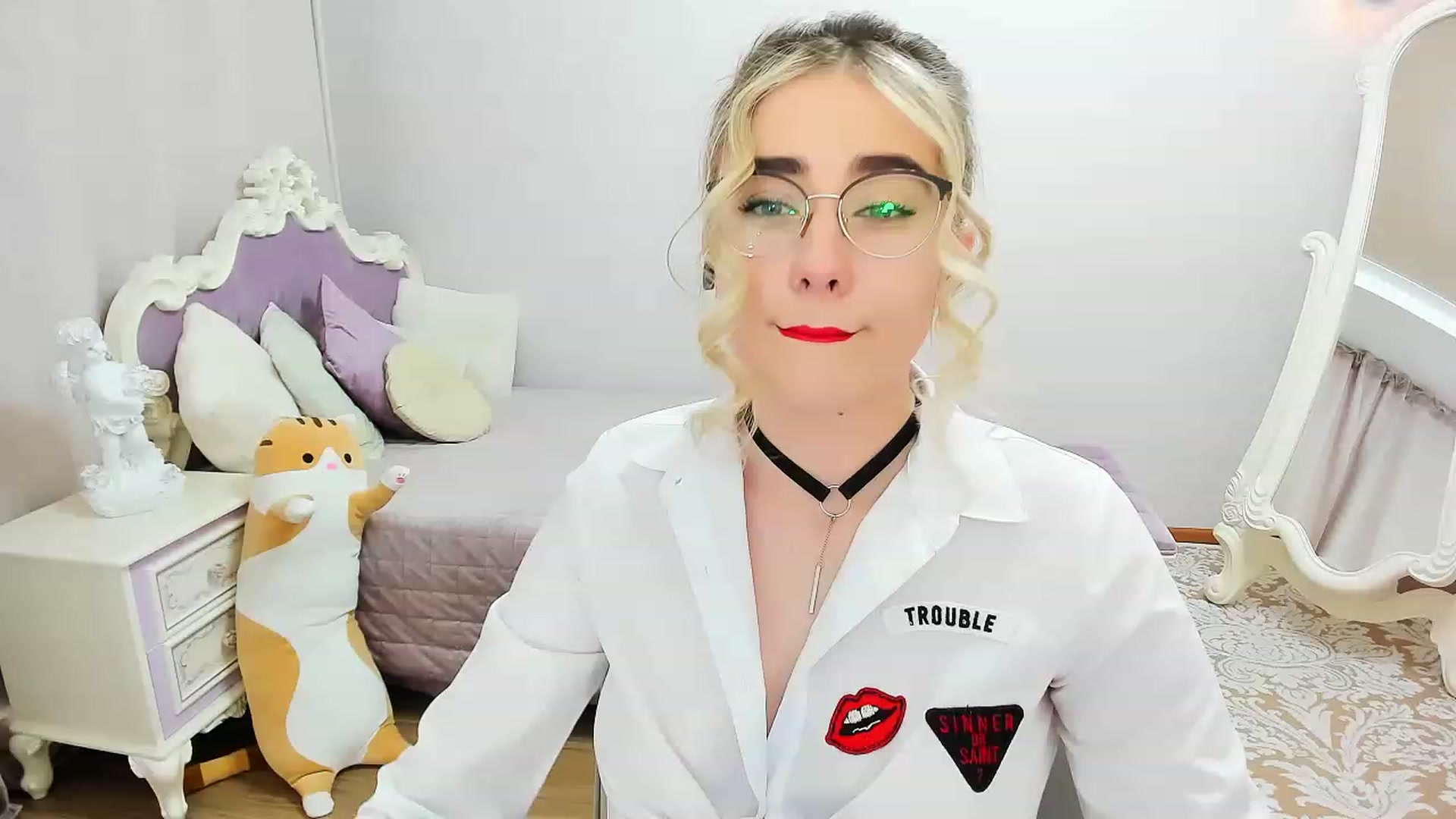 Gallery image thumbnail from Auroraa__'s myfreecams stream on, 01/19/2023, 11:58 image 7 of 20