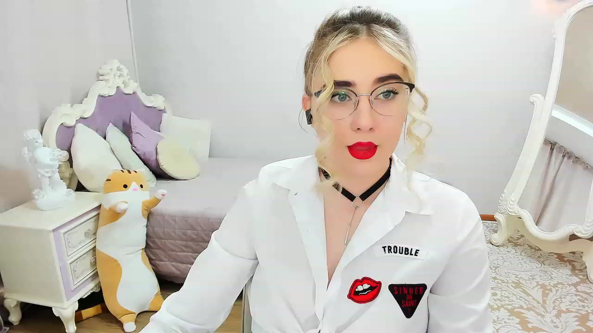 Gallery image thumbnail from Auroraa__'s myfreecams stream on, 01/19/2023, 11:58 image 14 of 20
