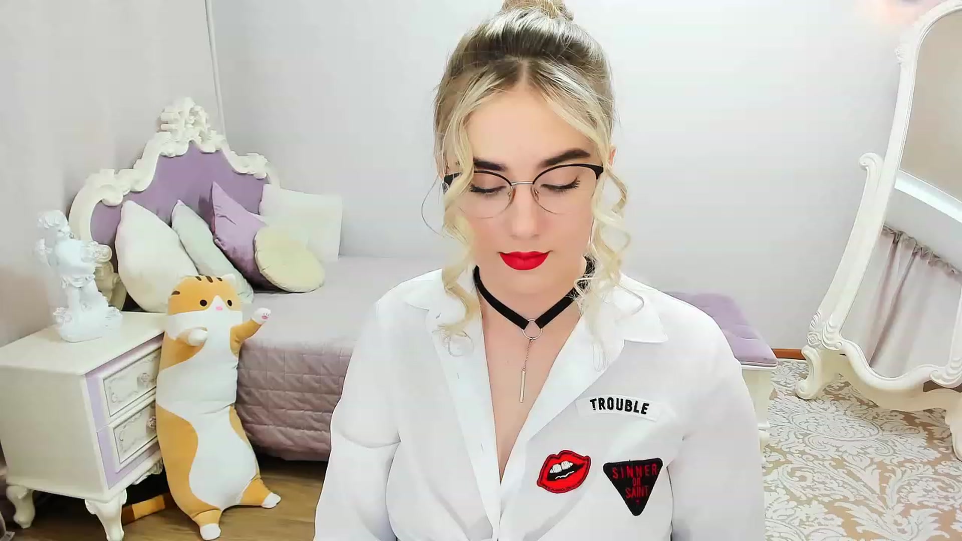 Gallery image thumbnail from Auroraa__'s myfreecams stream on, 01/19/2023, 11:58 image 4 of 20