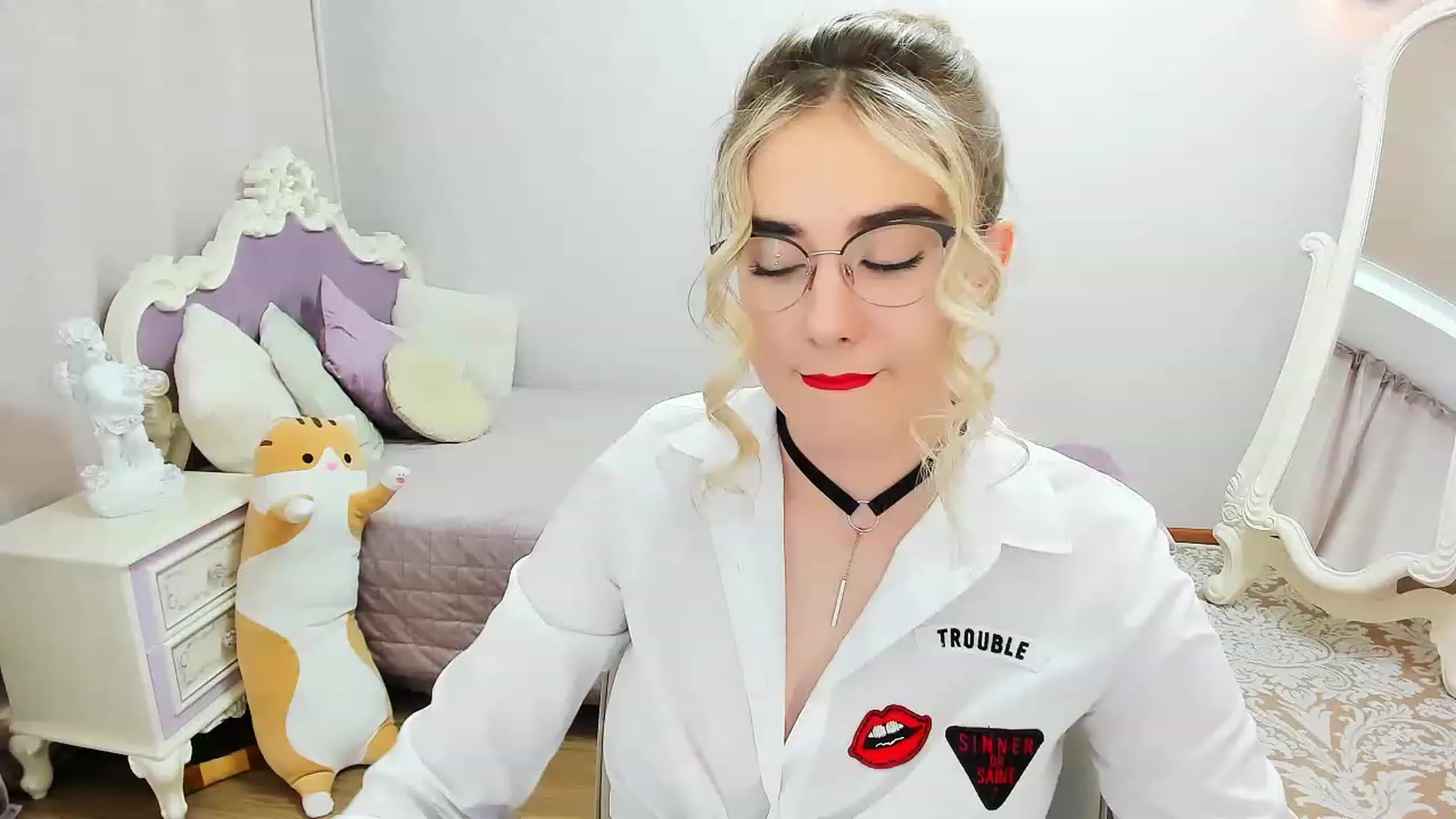 Gallery image thumbnail from Auroraa__'s myfreecams stream on, 01/19/2023, 11:58 image 6 of 20