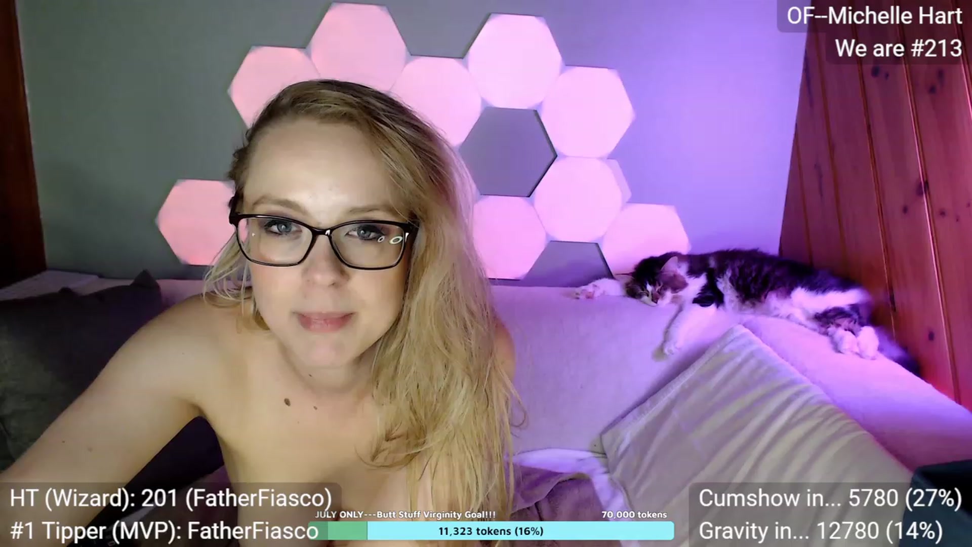 Gallery image thumbnail from AussieBarbie's myfreecams stream on, 07/24/2023, 15:33 image 11 of 20