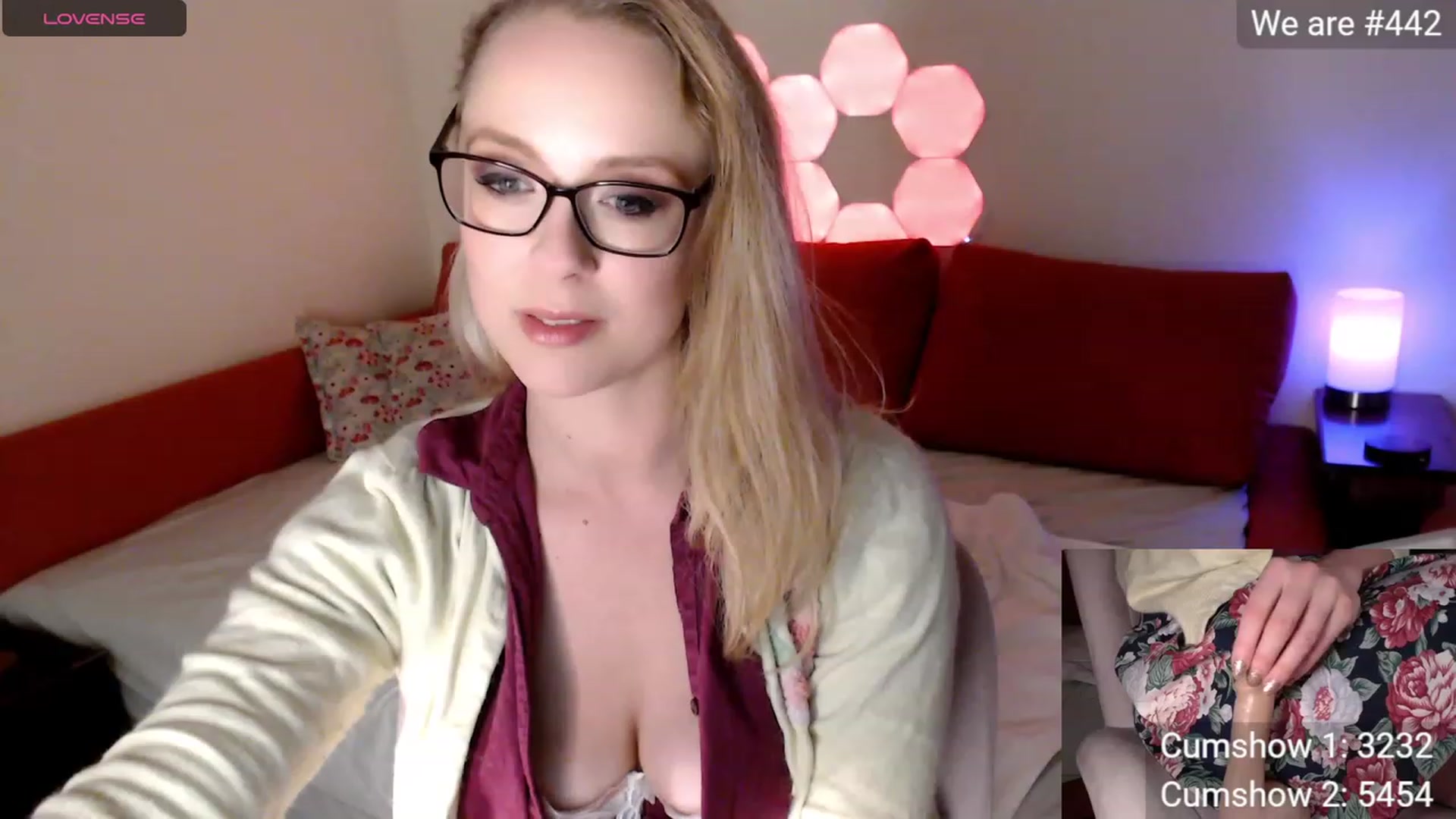 Gallery image thumbnail from AussieCosplay's myfreecams stream on, 09/18/2023, 12:09 image 13 of 20