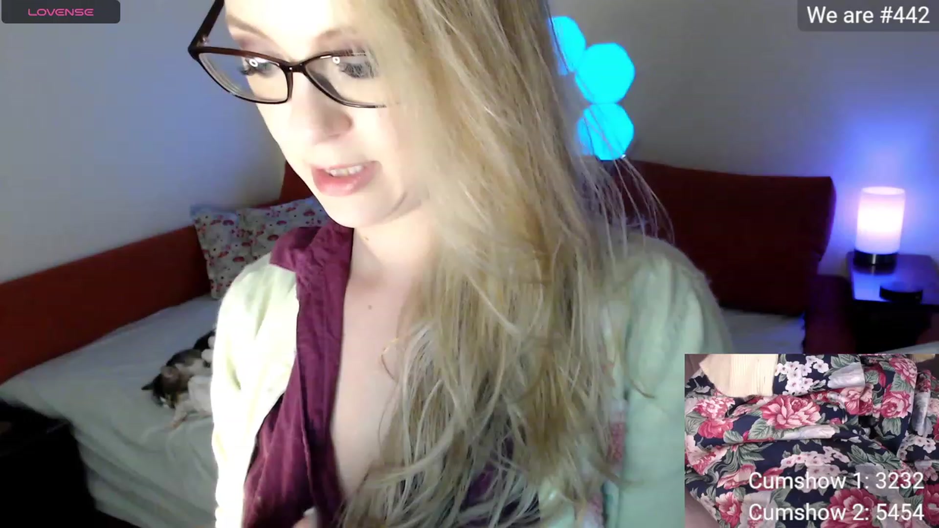 Gallery image thumbnail from AussieCosplay's myfreecams stream on, 09/18/2023, 12:09 image 9 of 20