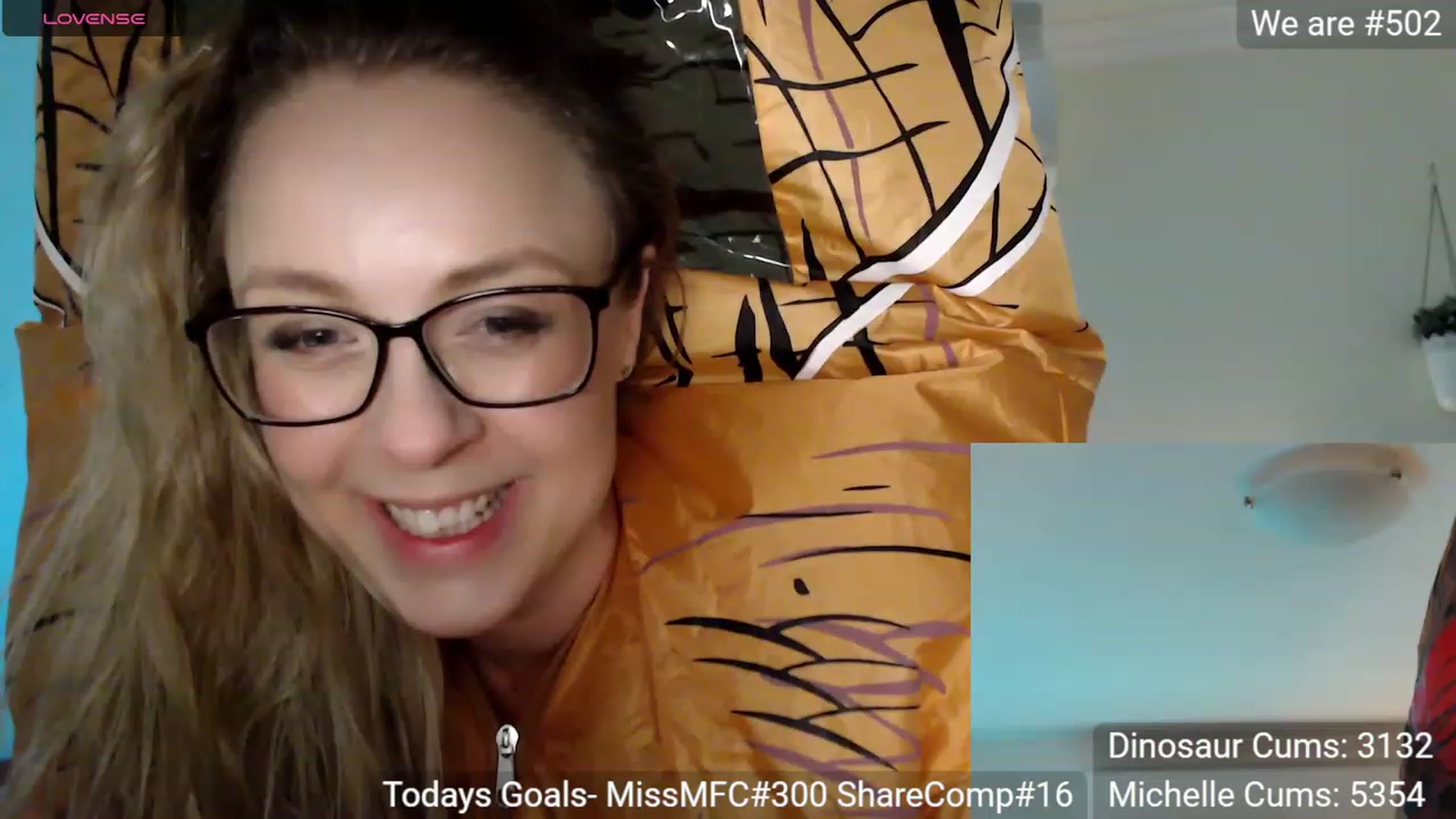 Gallery image thumbnail from AussieCosplay's myfreecams stream on, 10/18/2023, 11:08 image 4 of 20