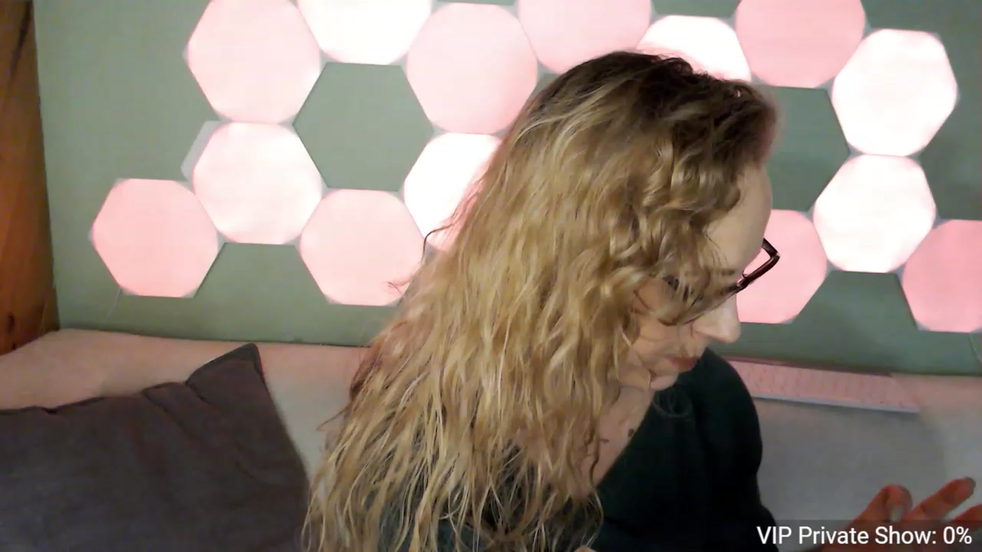 Gallery image thumbnail from AussieCosplay's myfreecams stream on, 11/29/2023, 10:21 image 2 of 20